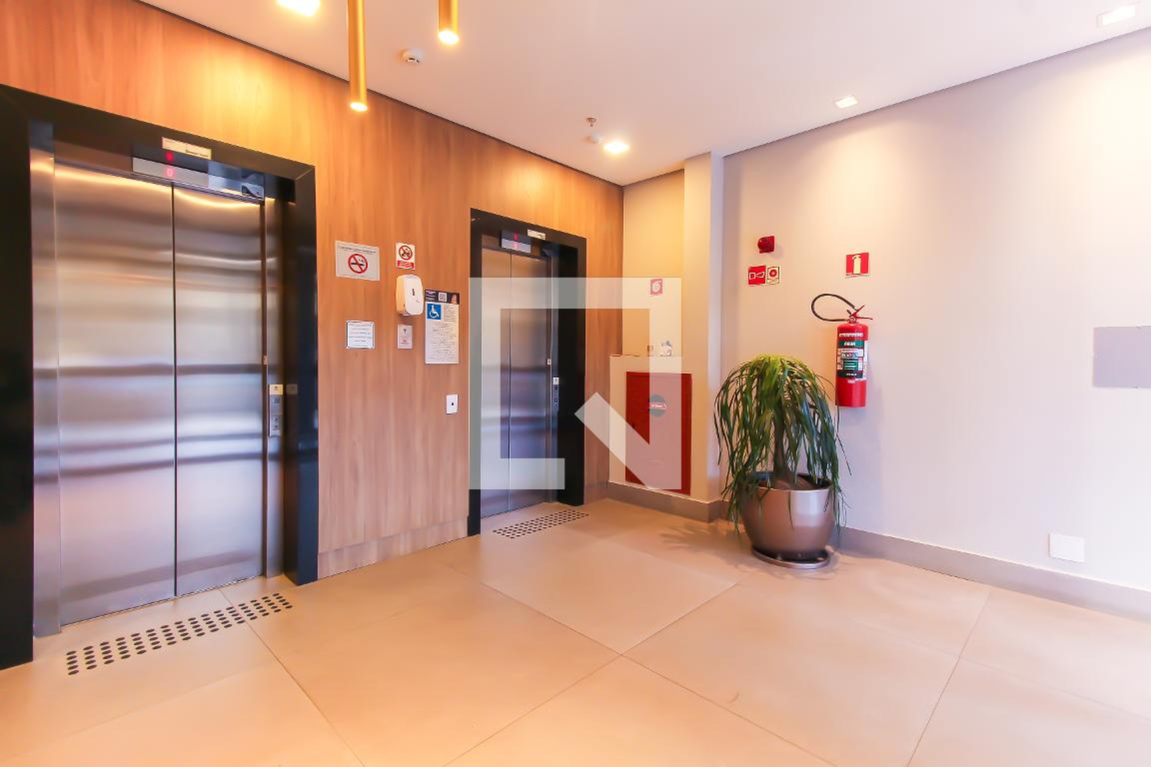 Hall - Smart Studios