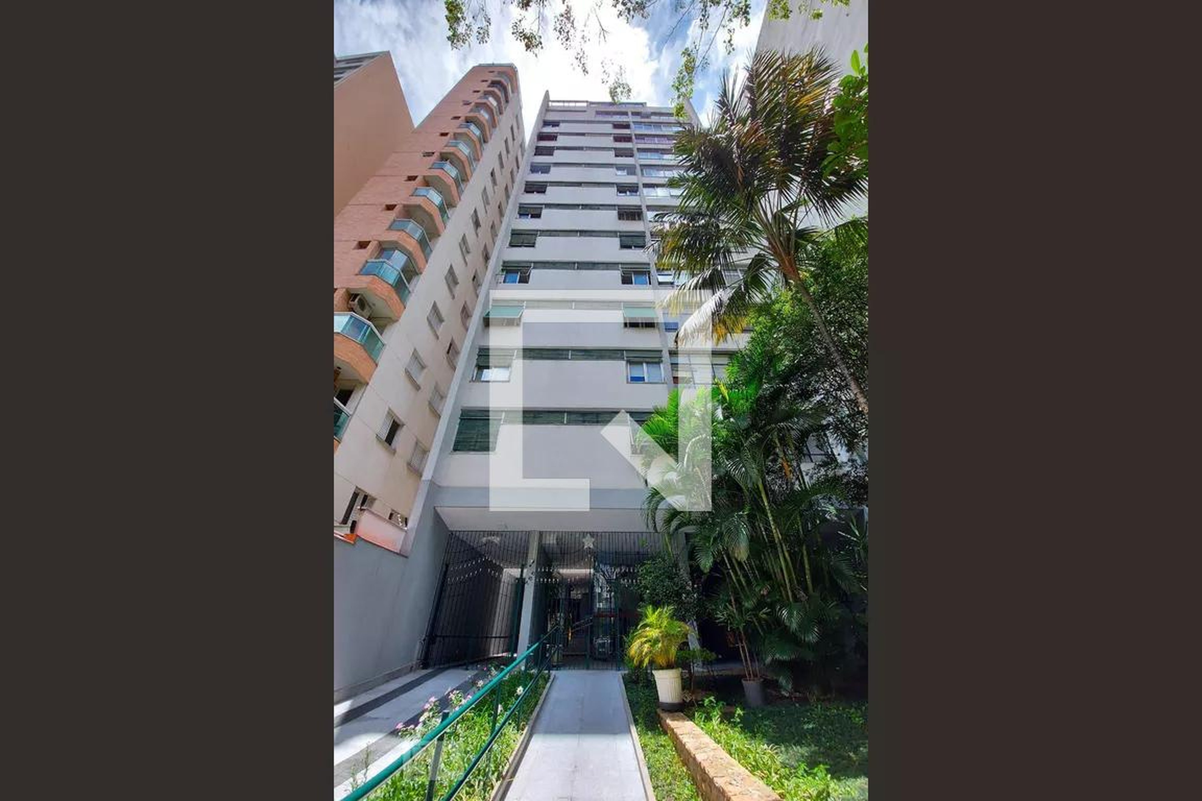 Fachada Condomínio Maria Isabel