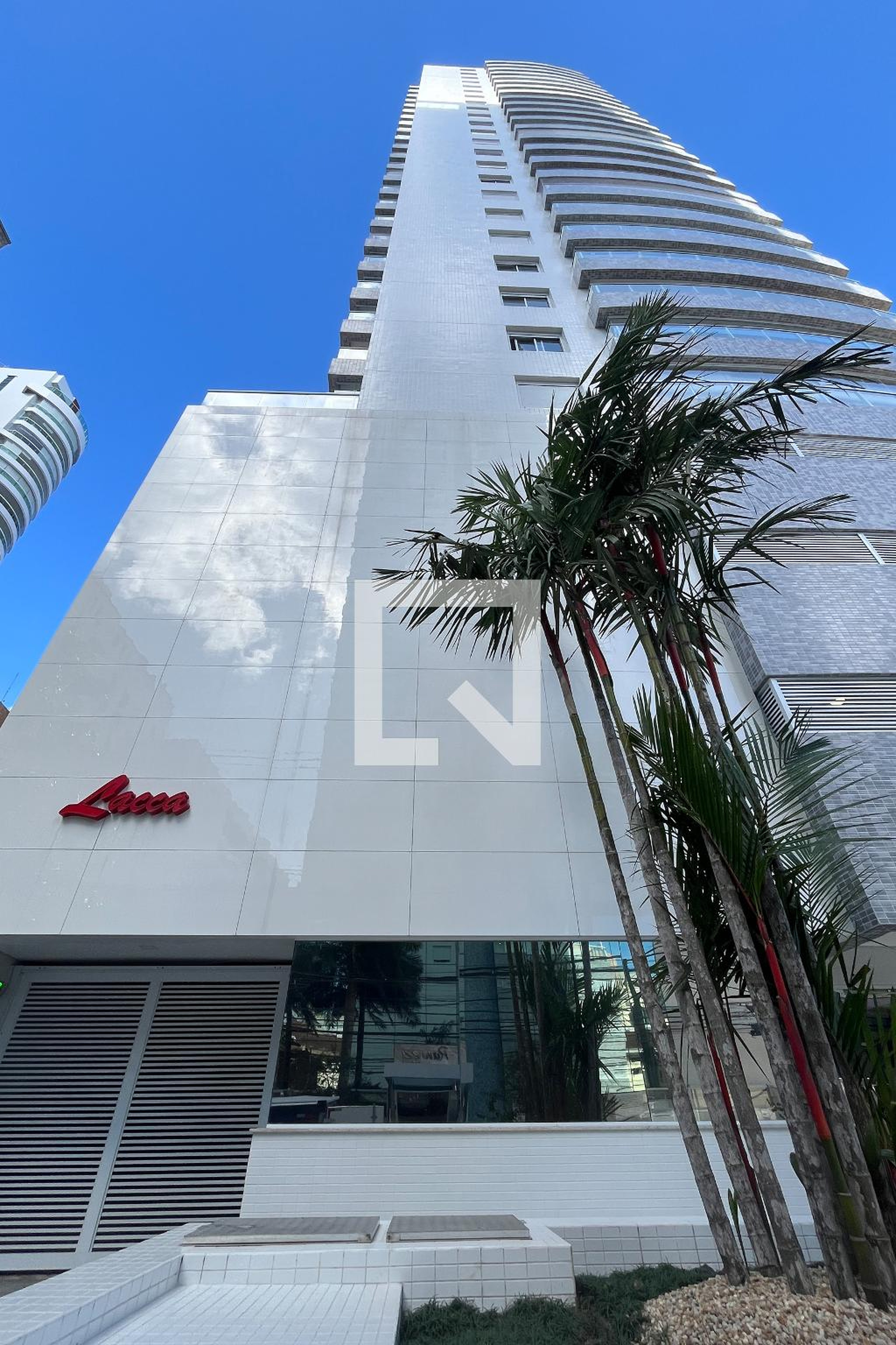 Fachada do Prédio Condomínio Lacca