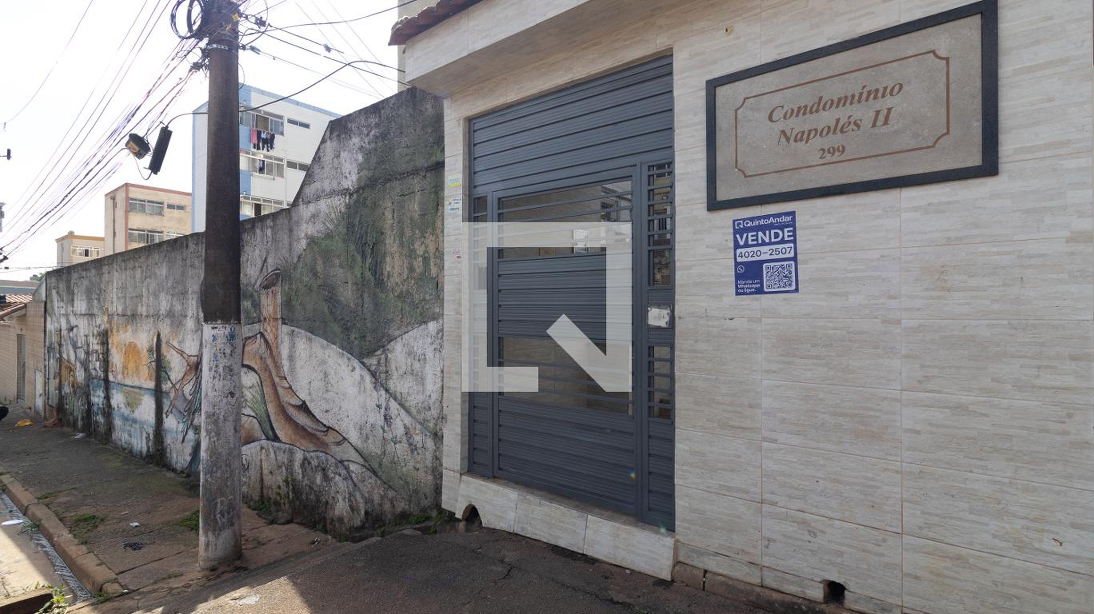 Fachada Condomínio em Rua Estéfano Filipini, 299