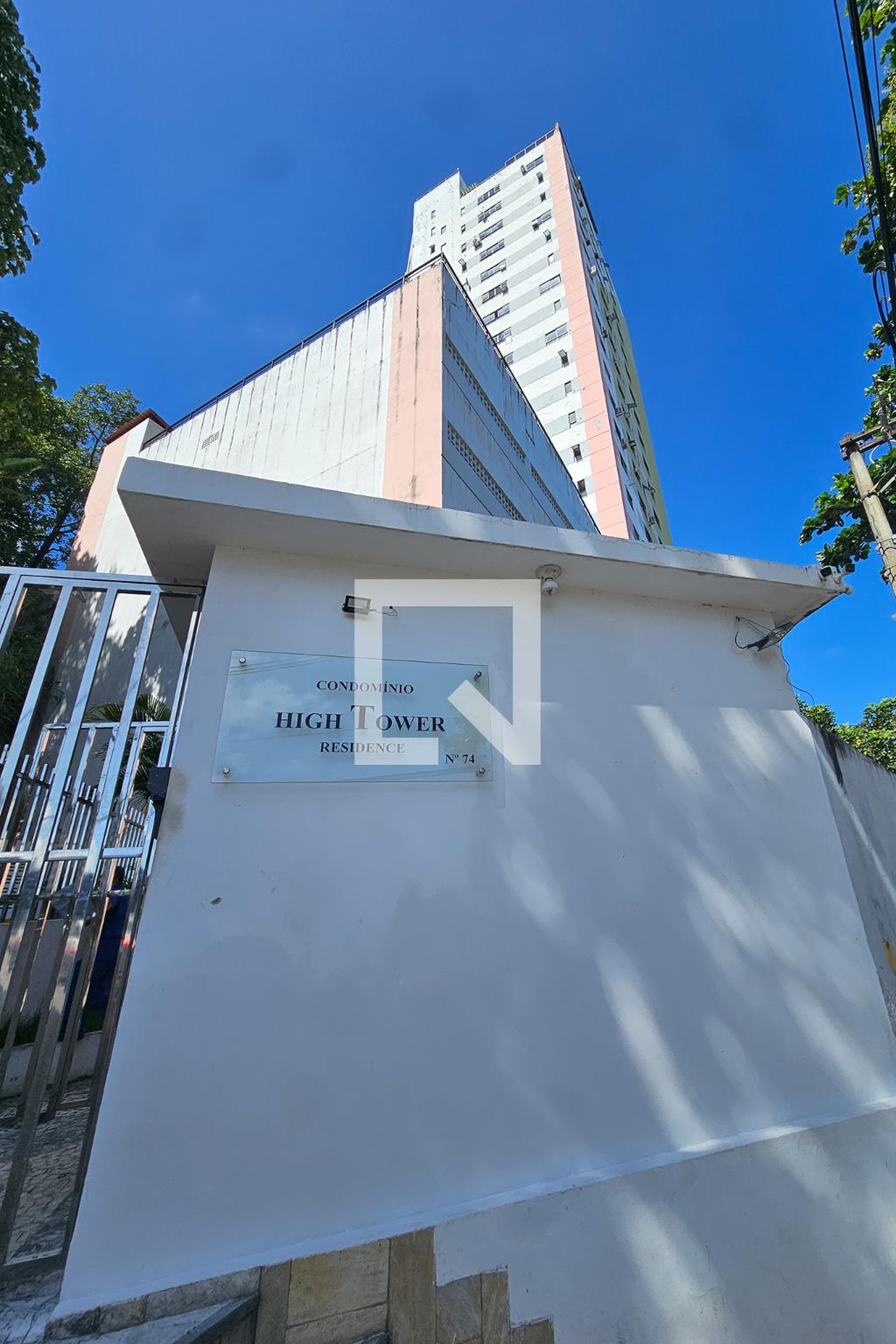 Fachada Condomínio High Tower Residence