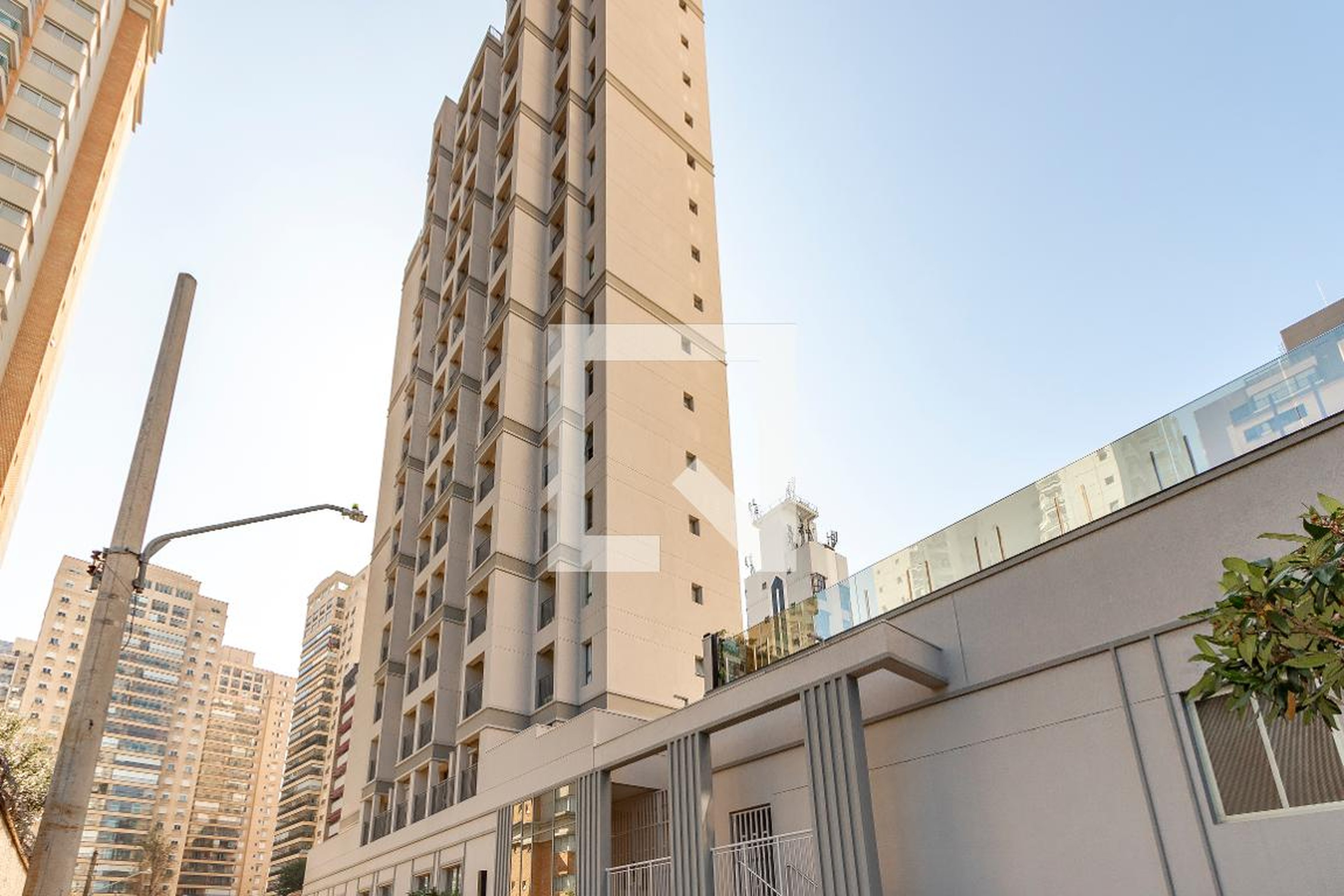 Fachada Condomínio Cyrela Legacy Apartments - NR