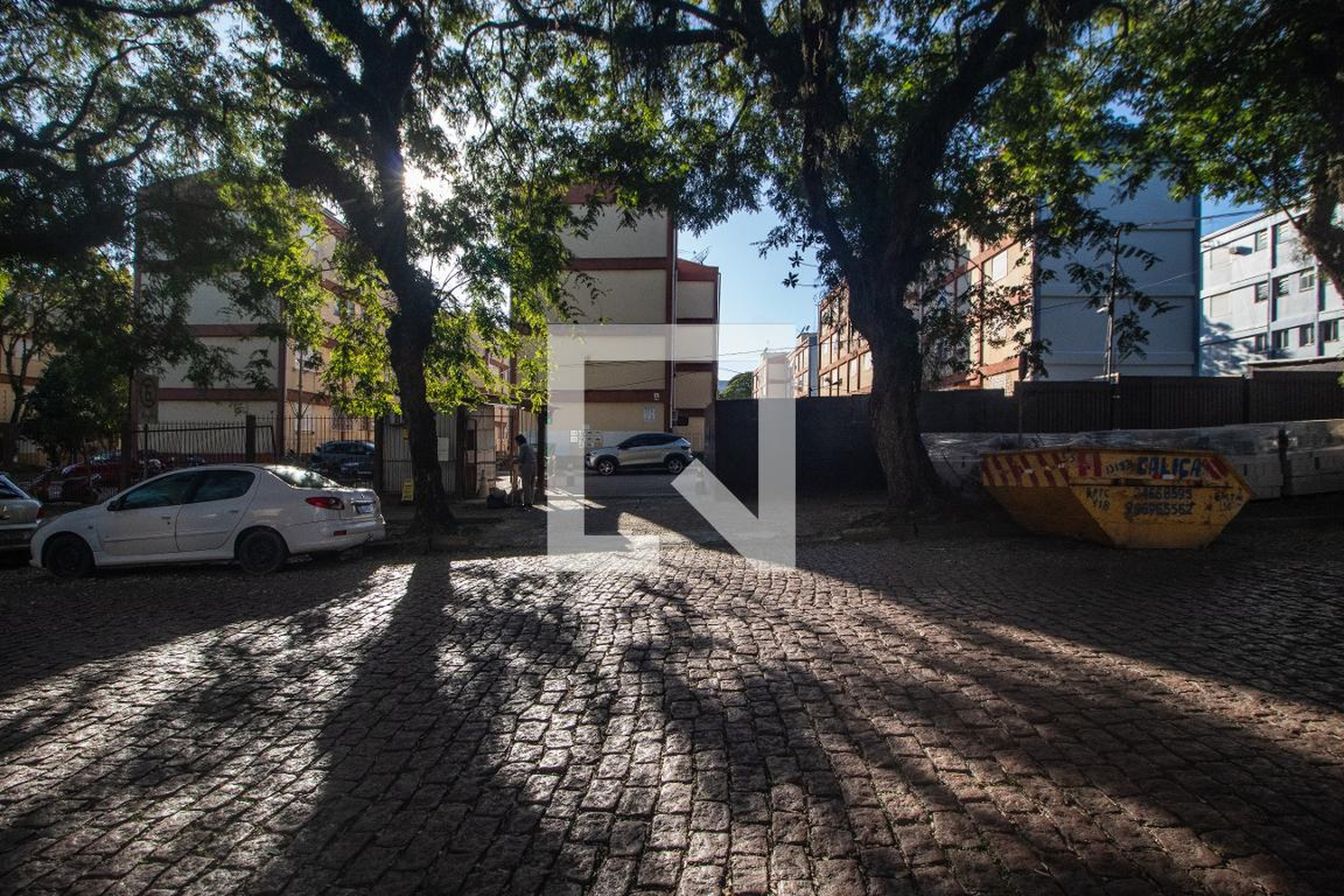 Fachada Condomínio Pereira Neto