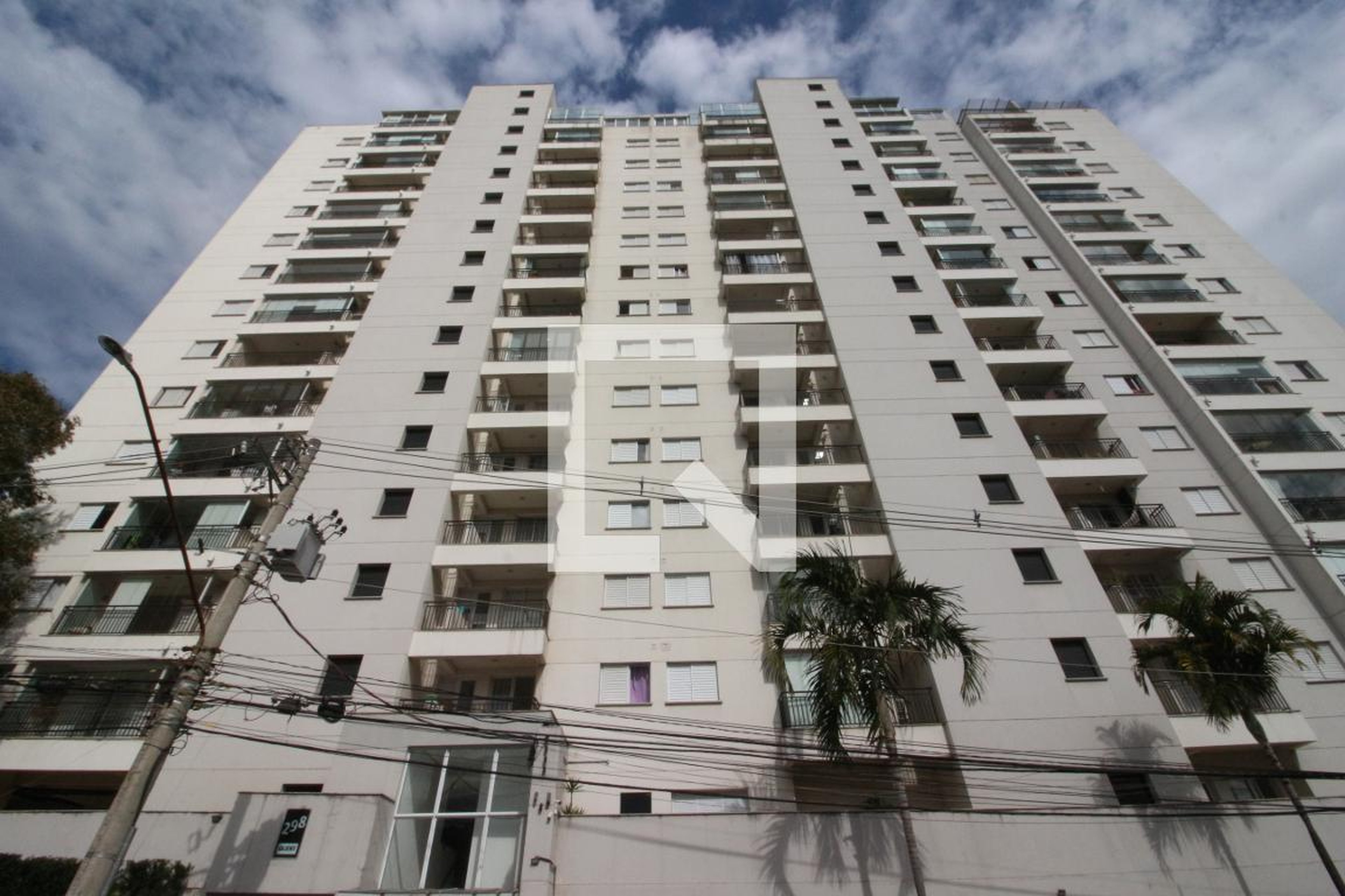 Fachada Condomínio Quest Campesina