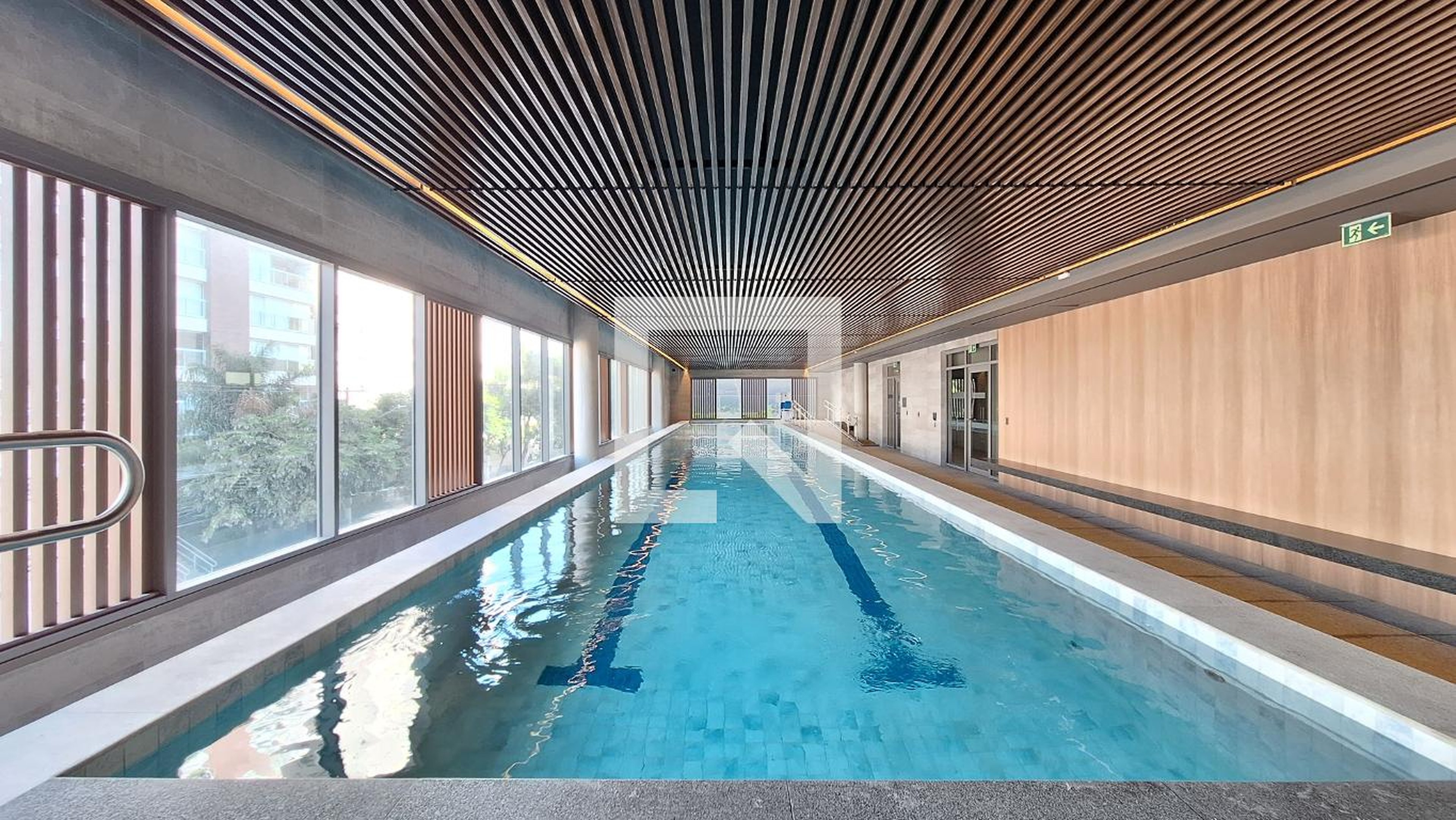 Piscina Coberta - Arbo Alto de Pinheiros