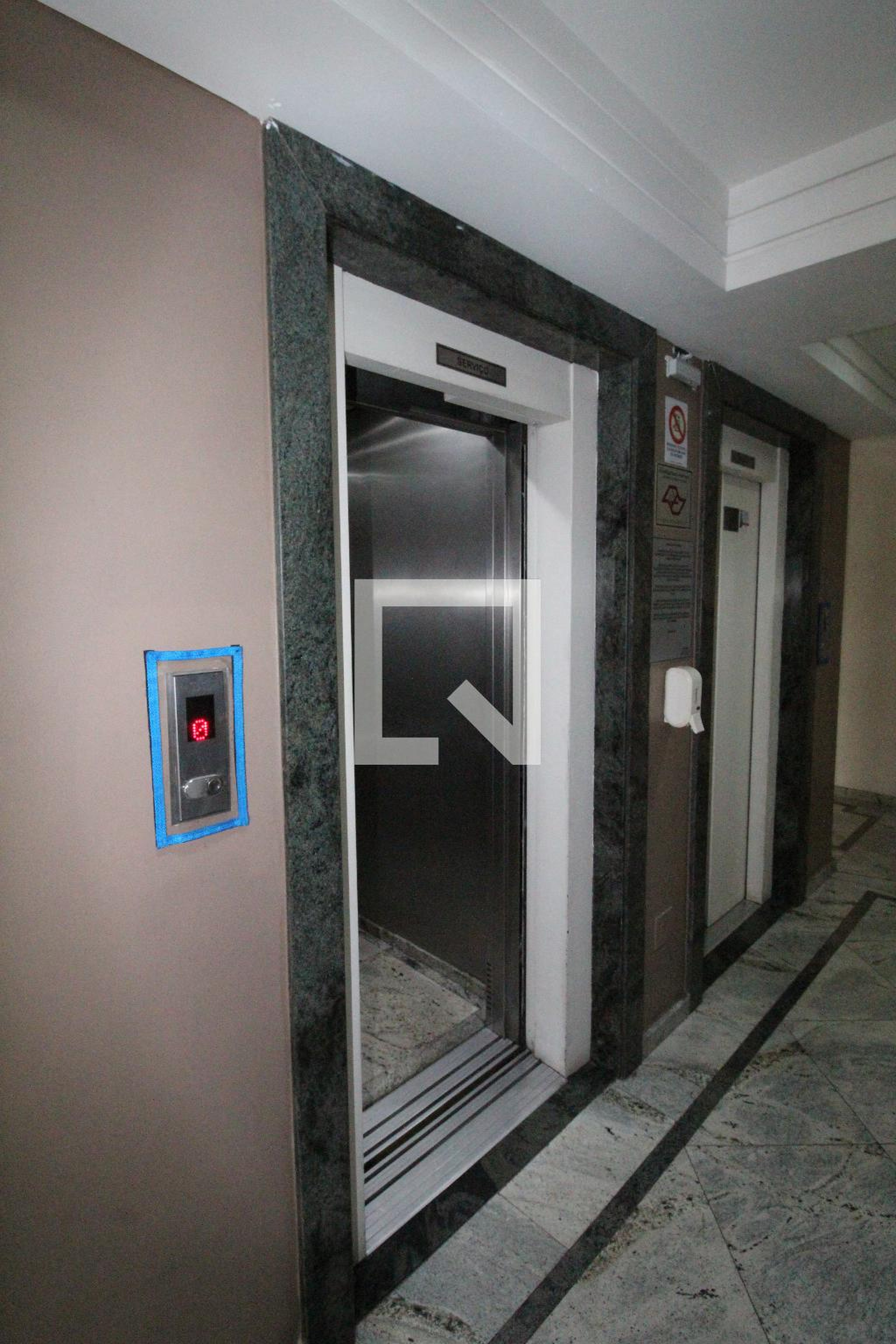 Elevador - Solar Aquarius