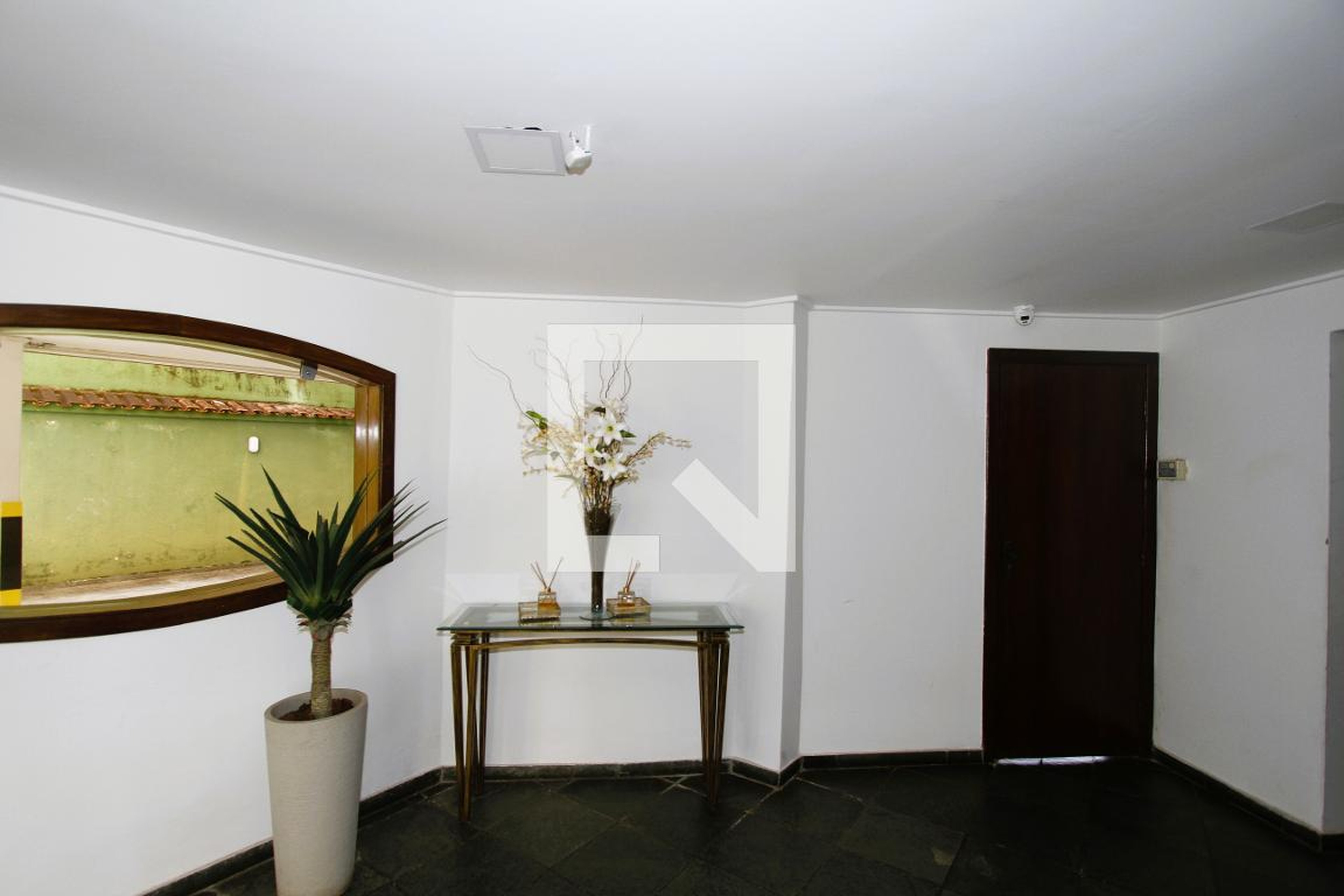 Hall - Edifício Chamonix