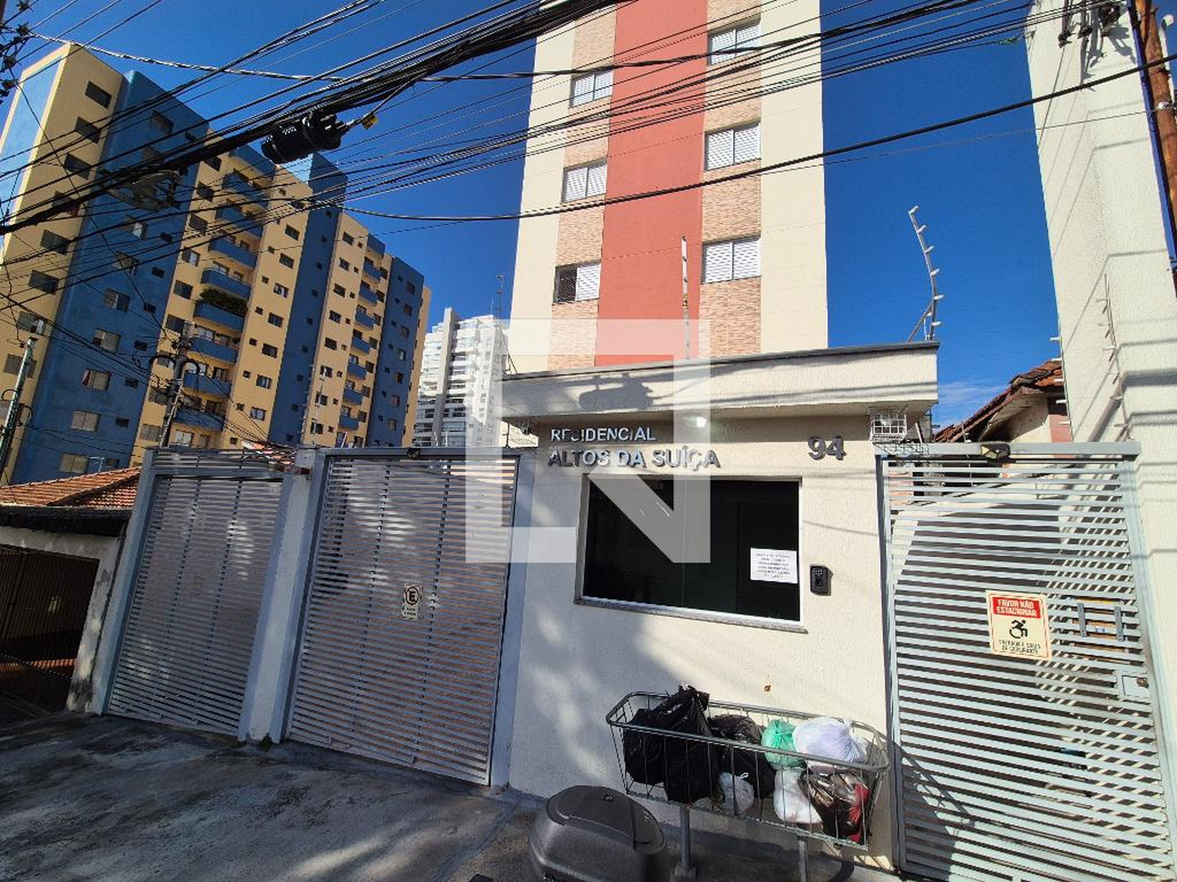 Fachada Residencial Altos da Suíça