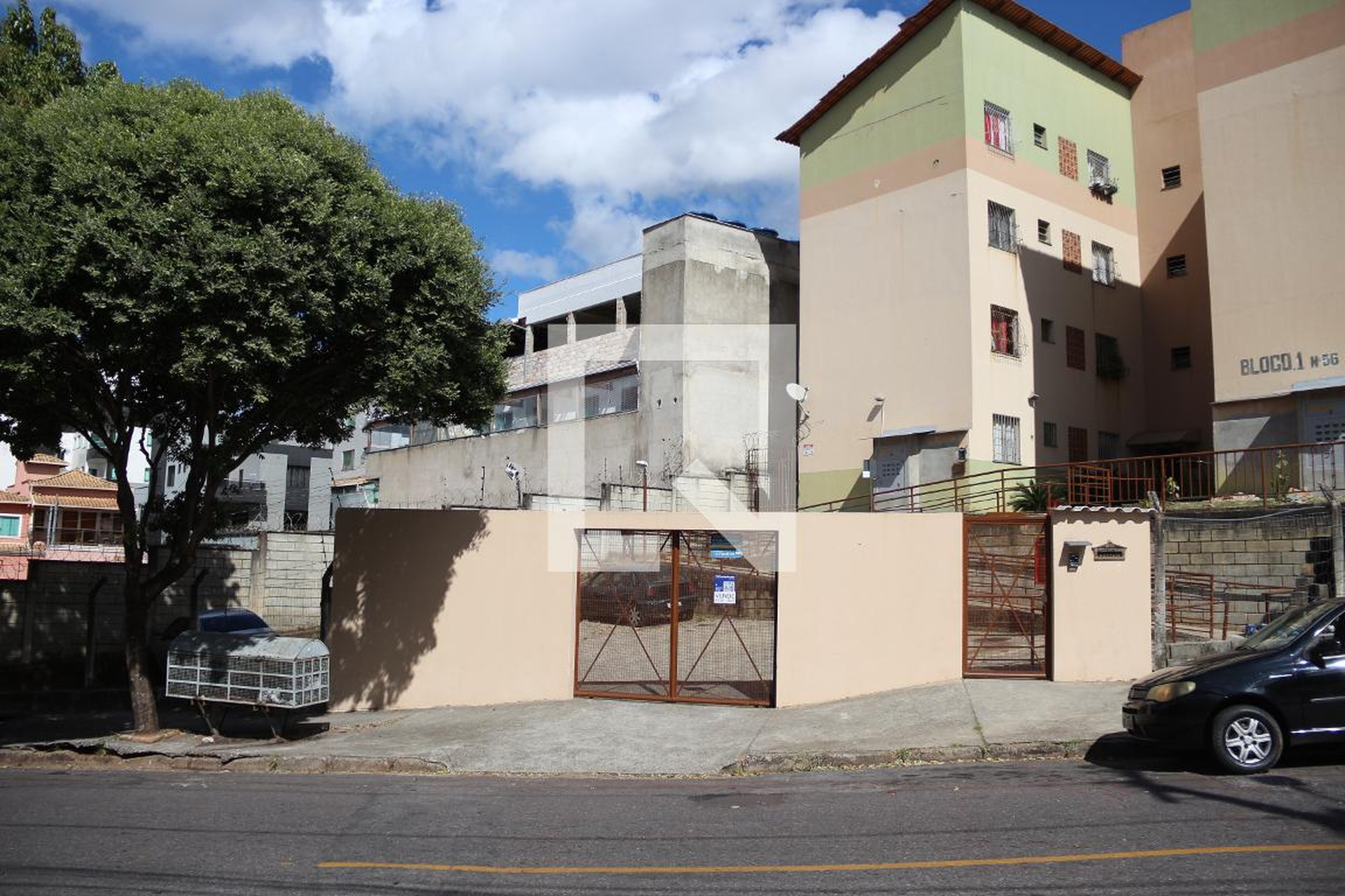 Fachada Condomínio em Estrada do Jatobá, 56