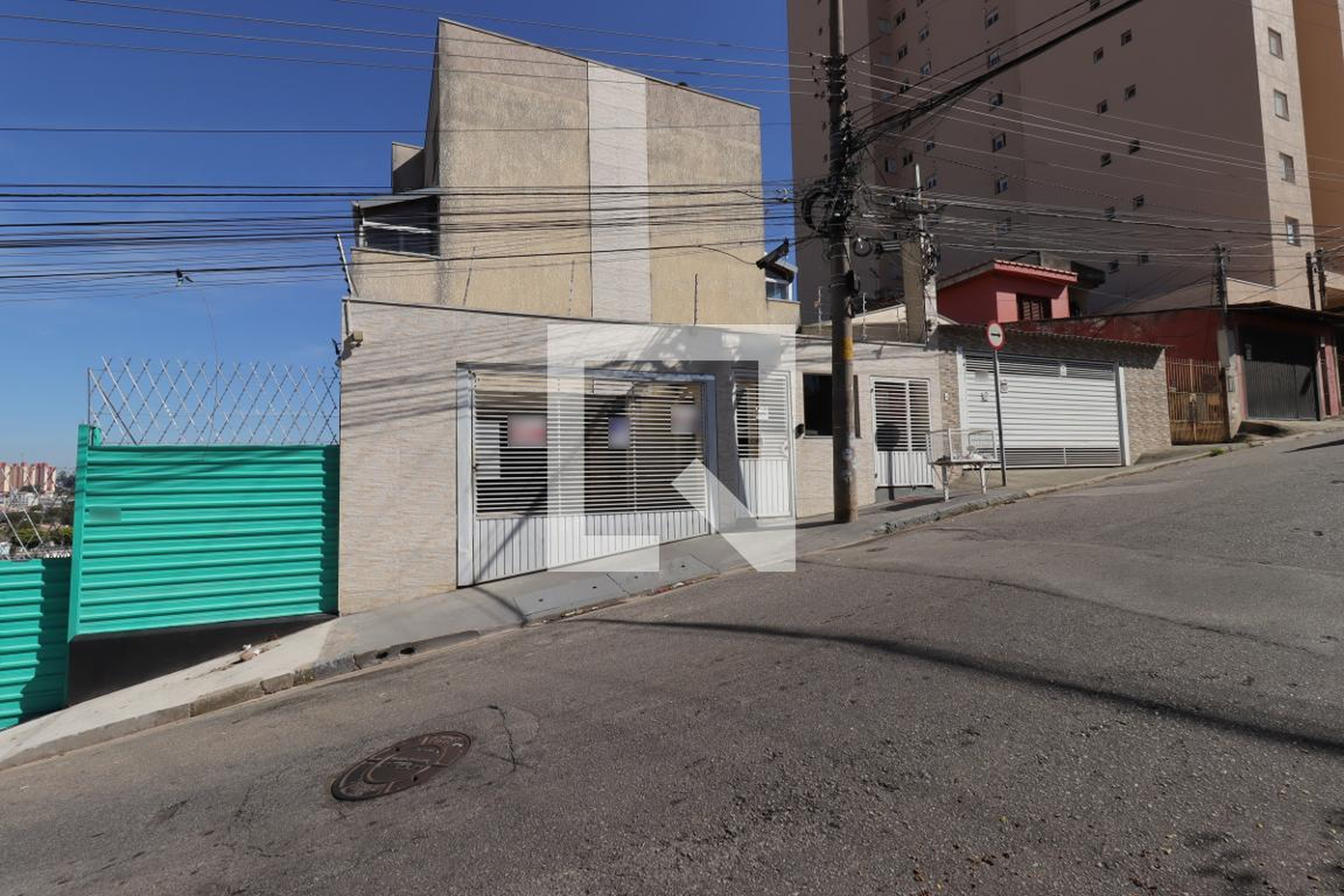 Fachada Residencial Pais de Gales