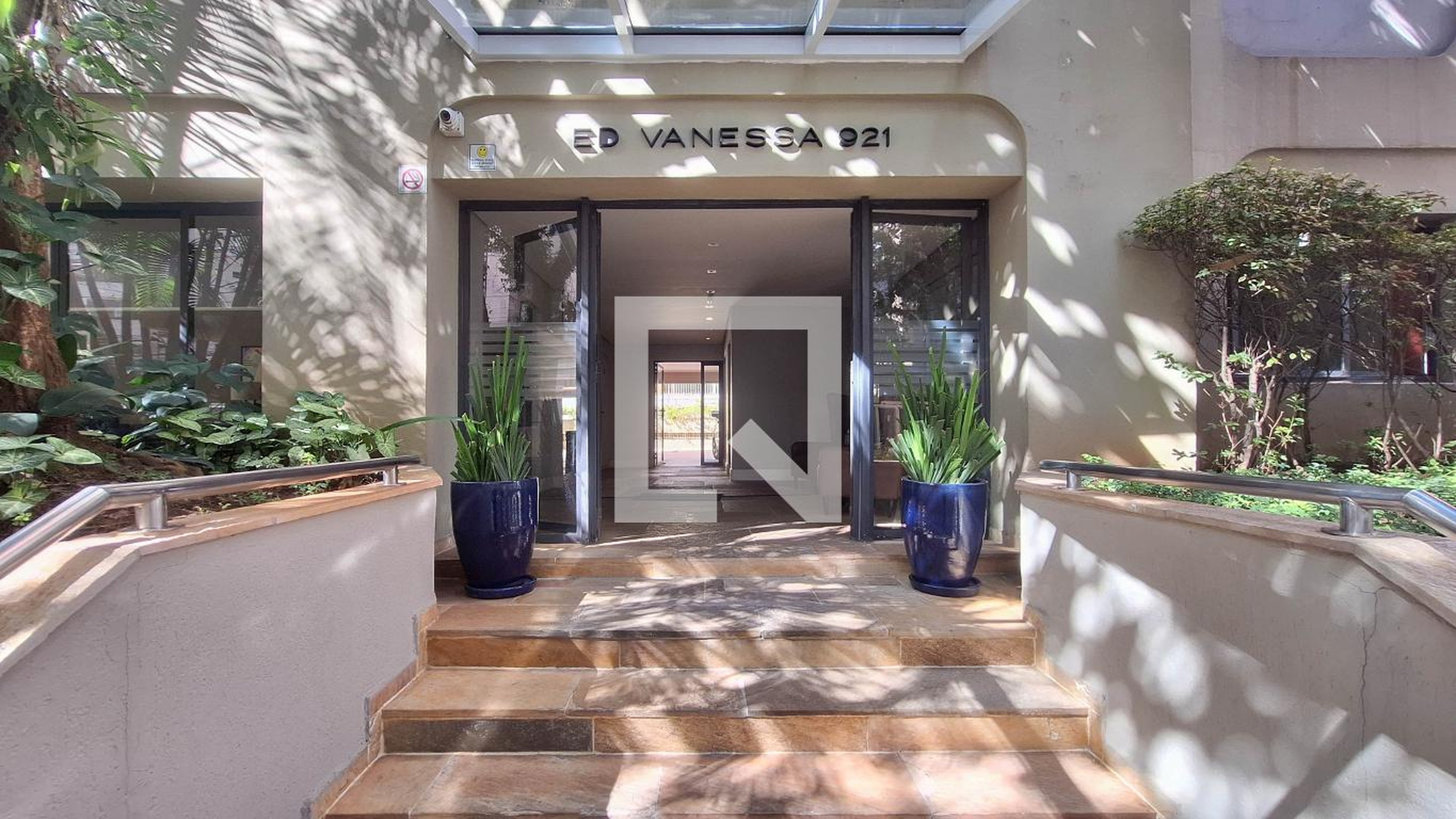 Entrada - Edifício Vanessa