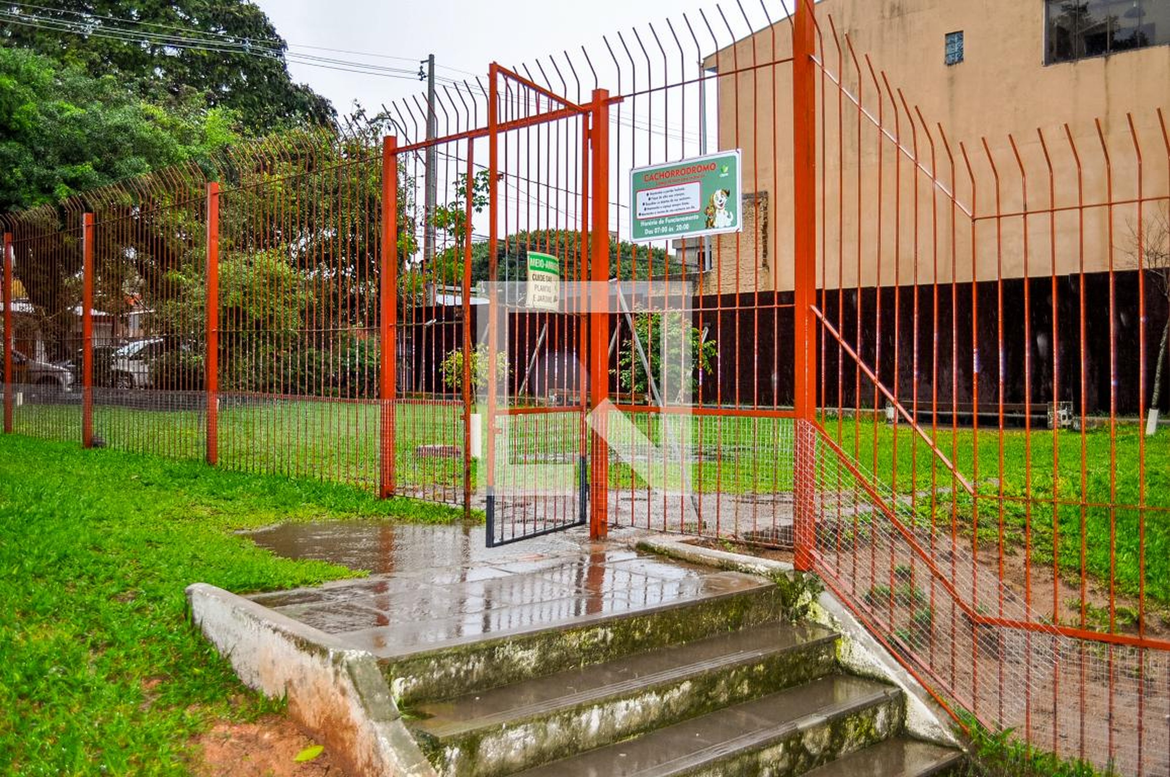 Fachada Condomínio Pereira Neto