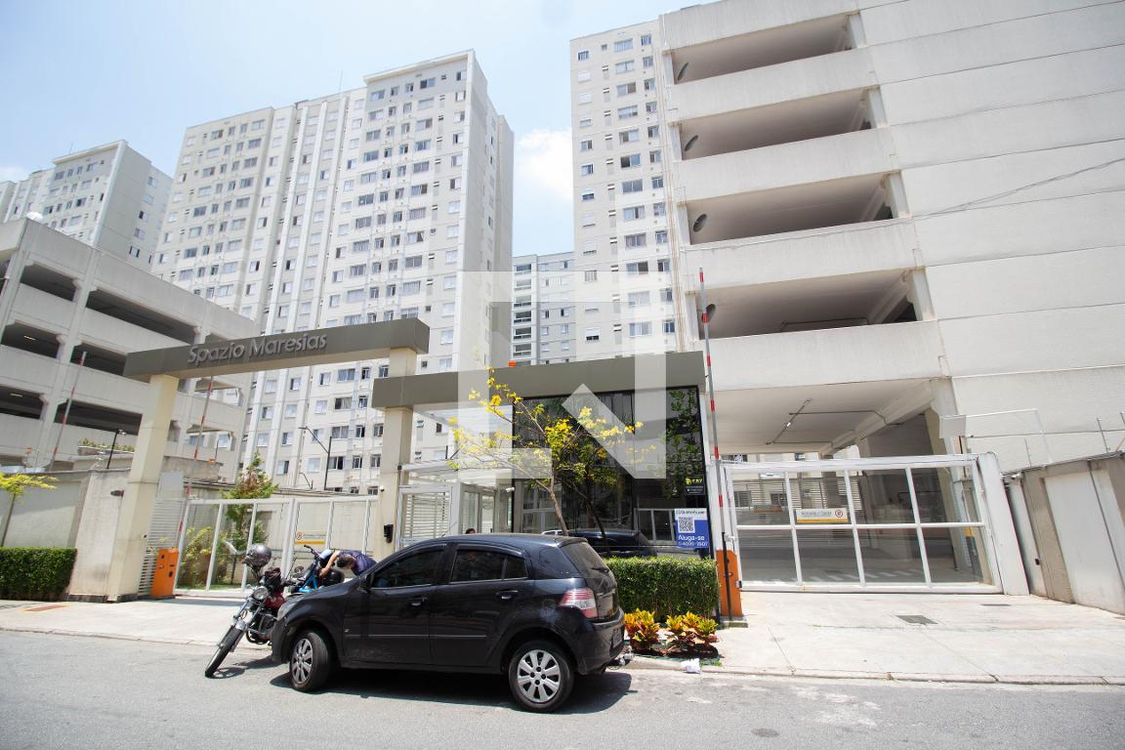 Fachada Condomínio em Avenida Raimundo Pereira de Magalhães, 553