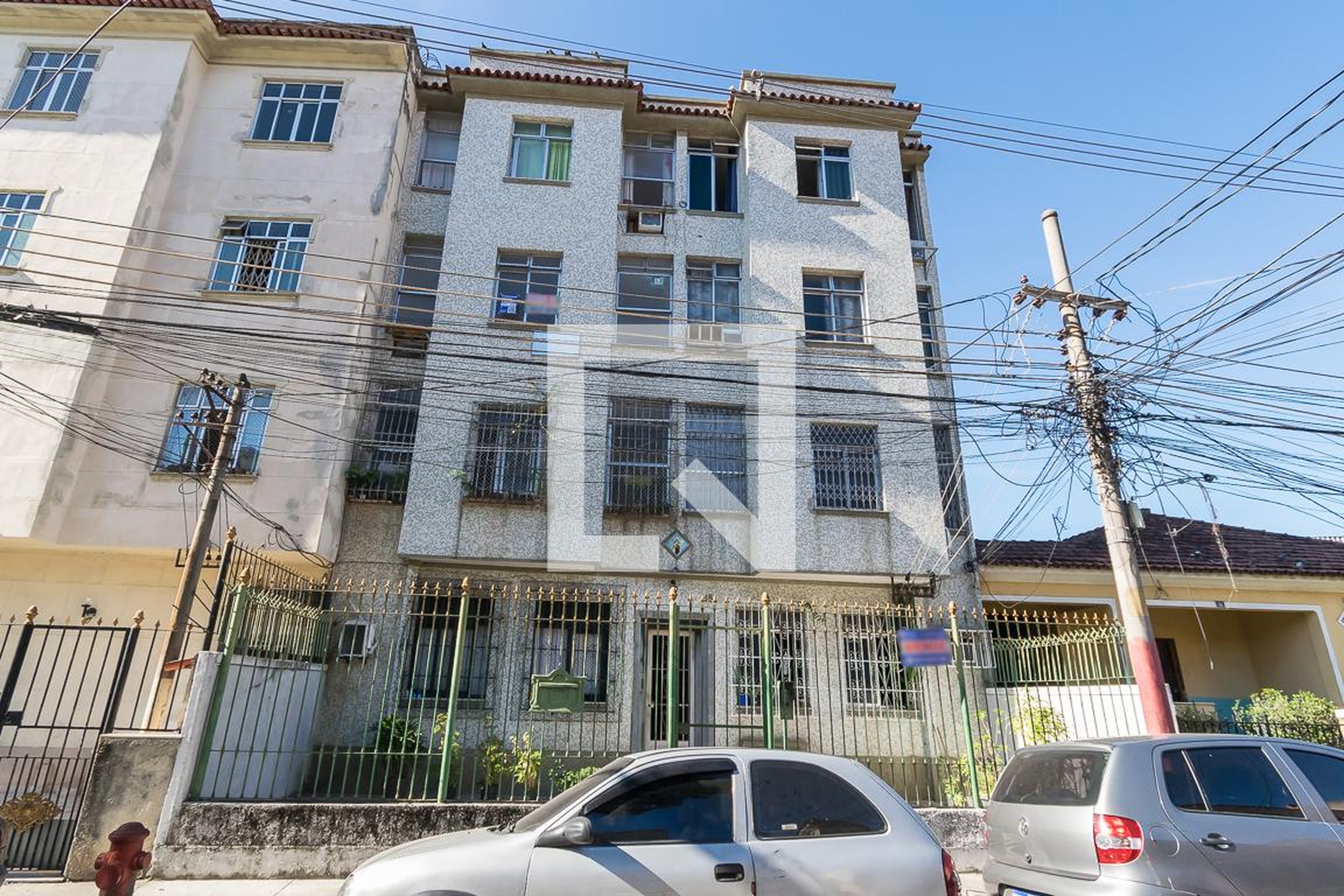 Fachada do Prédio Condomínio em Rua Cabo Reis, 18