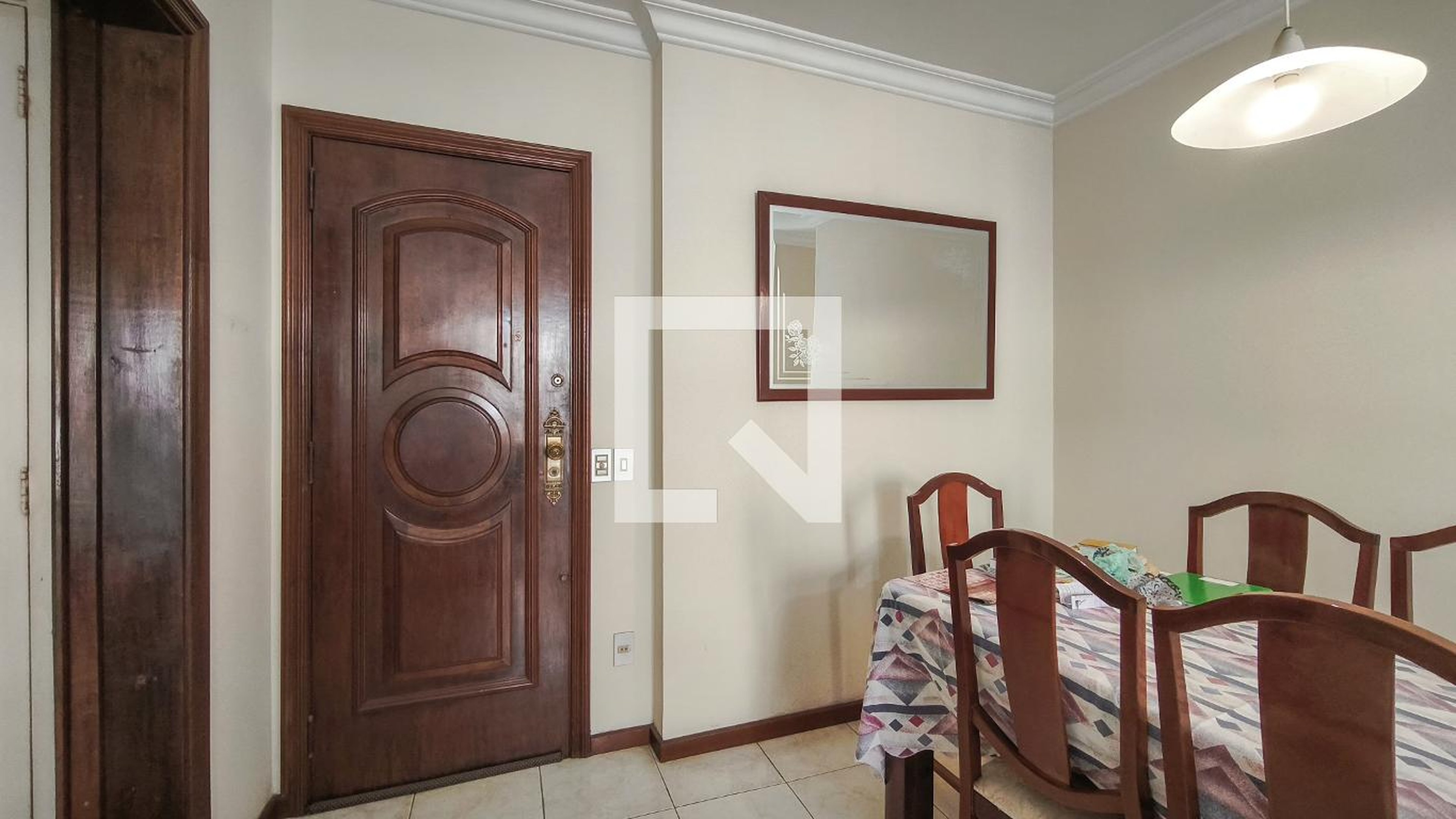 Entrada - Edifício S Rosas e Tulipas