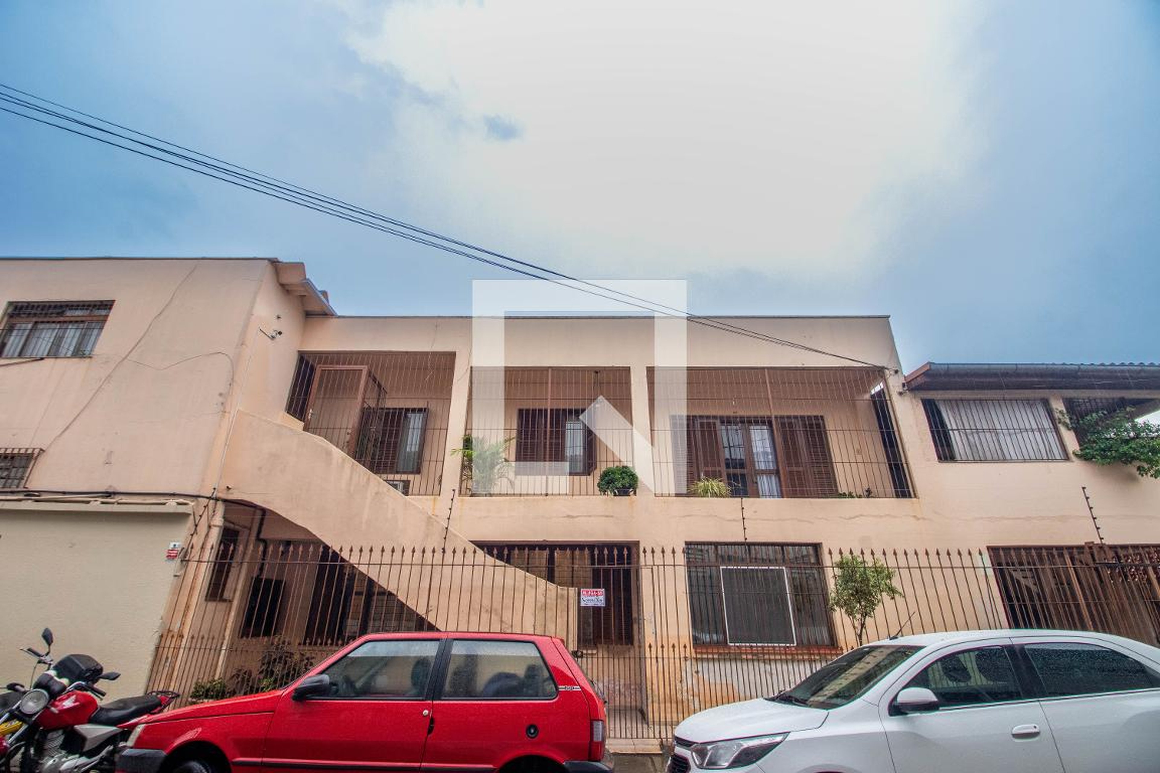 Fachada Condomínio em Avenida Agostini, 123