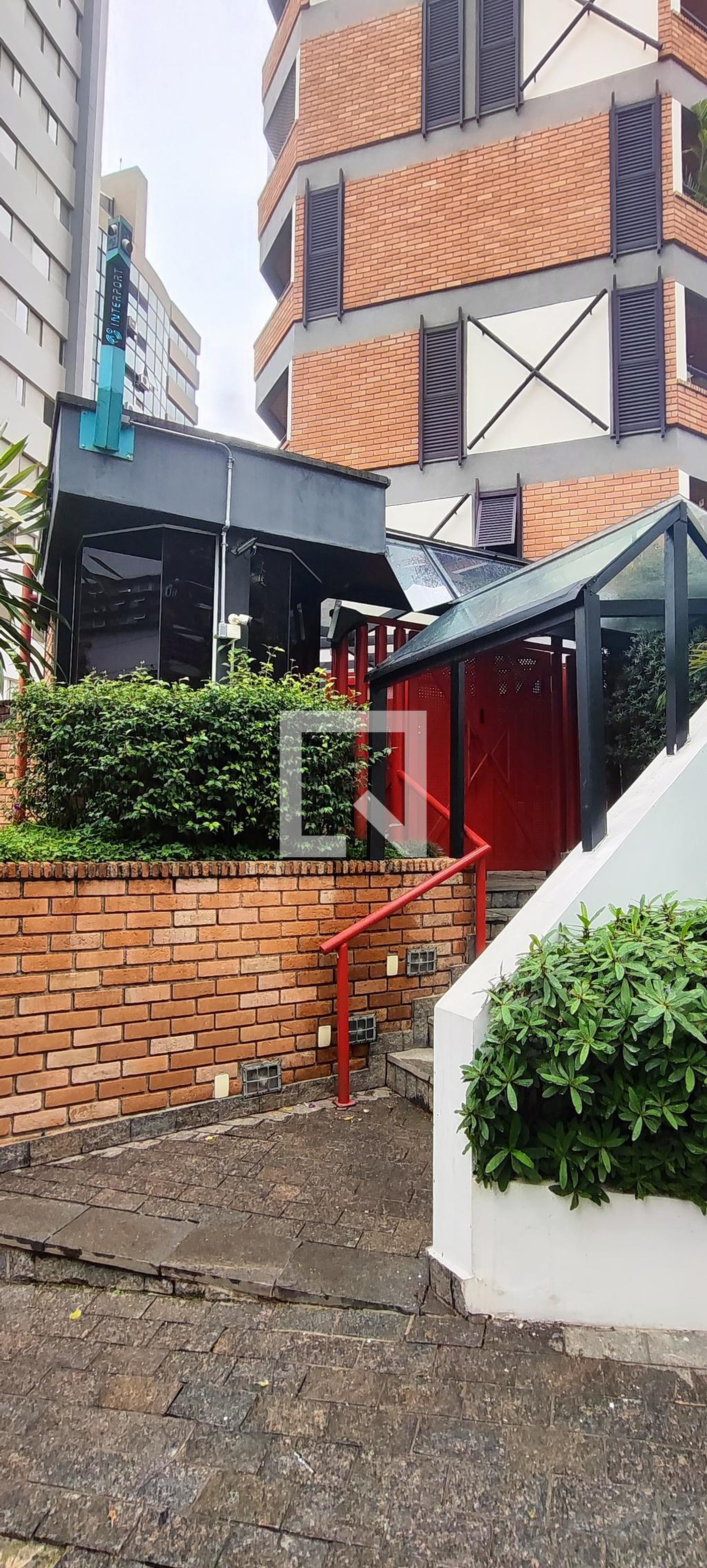 Fachada Condomínio Lugano