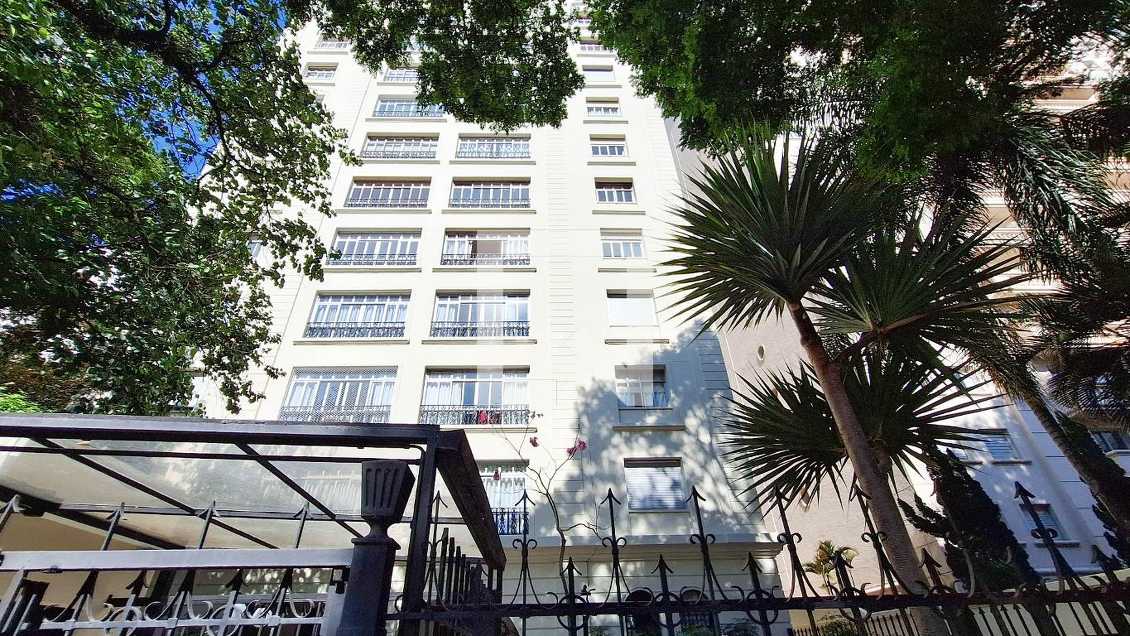 Fachada do Prédio Condomínio Marquês de Sevilha