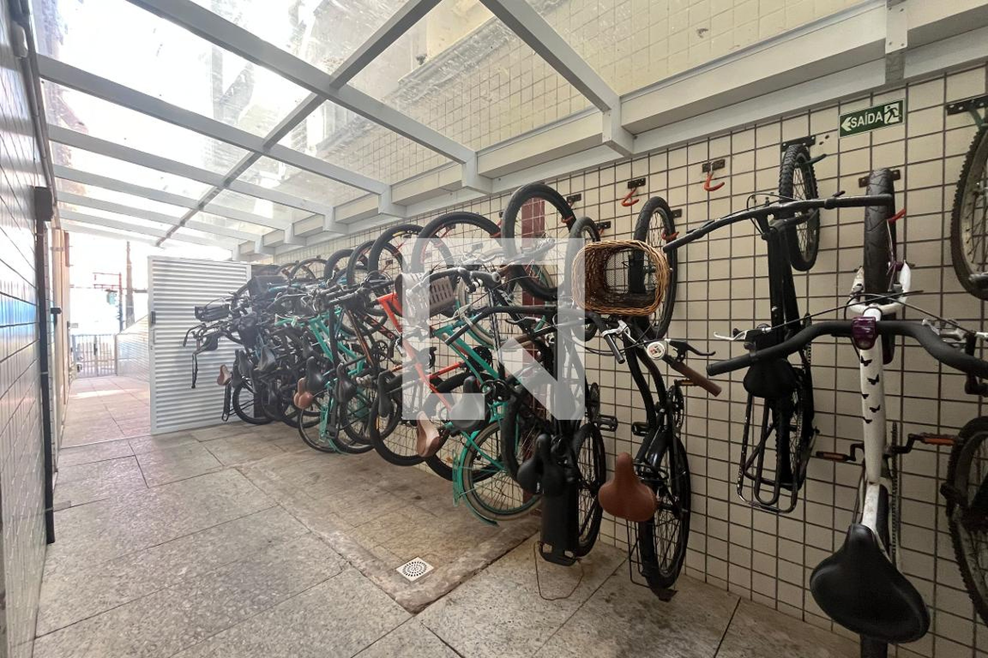 Bicicletário - Primavera