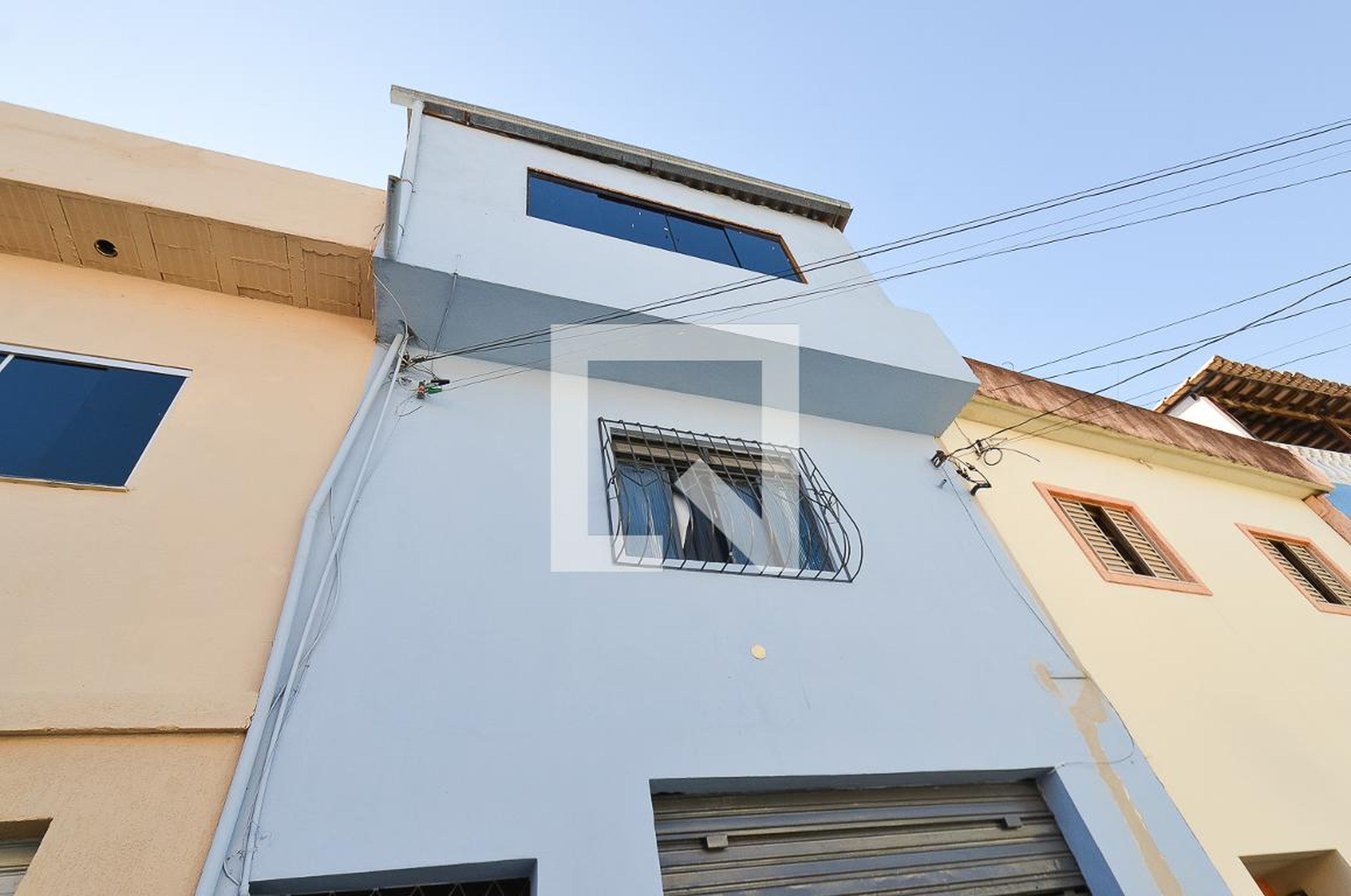 Fachada Condomínio em Rua Artur de Sá, 1411