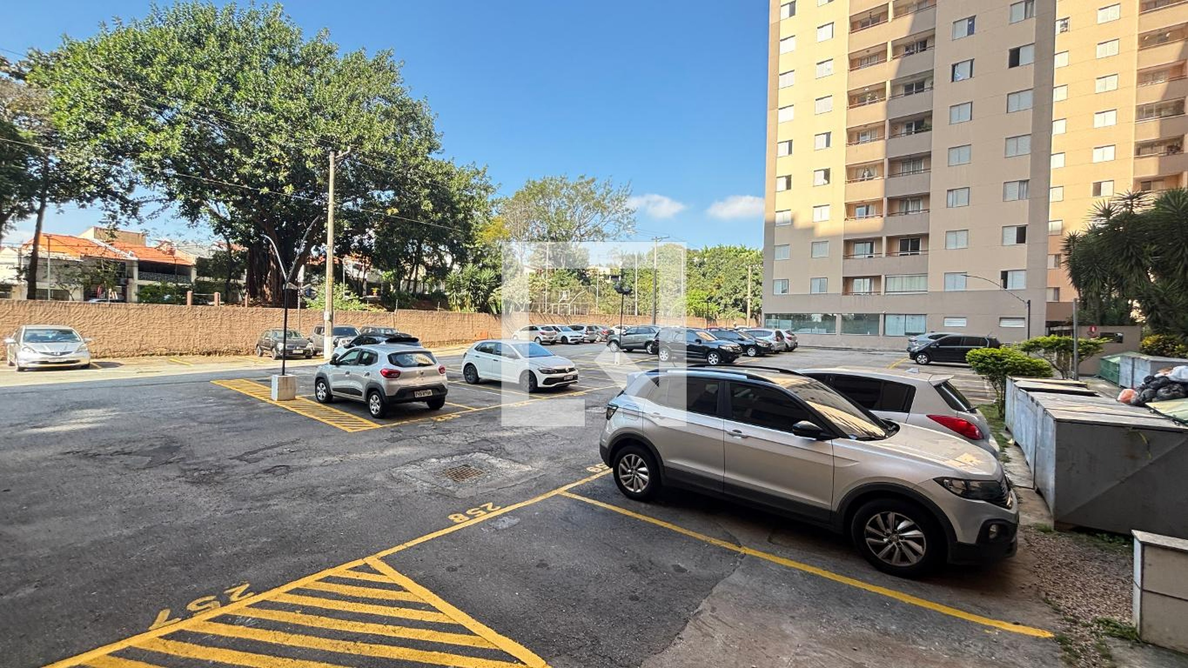 Estacionamento - Residencial Camilopolis