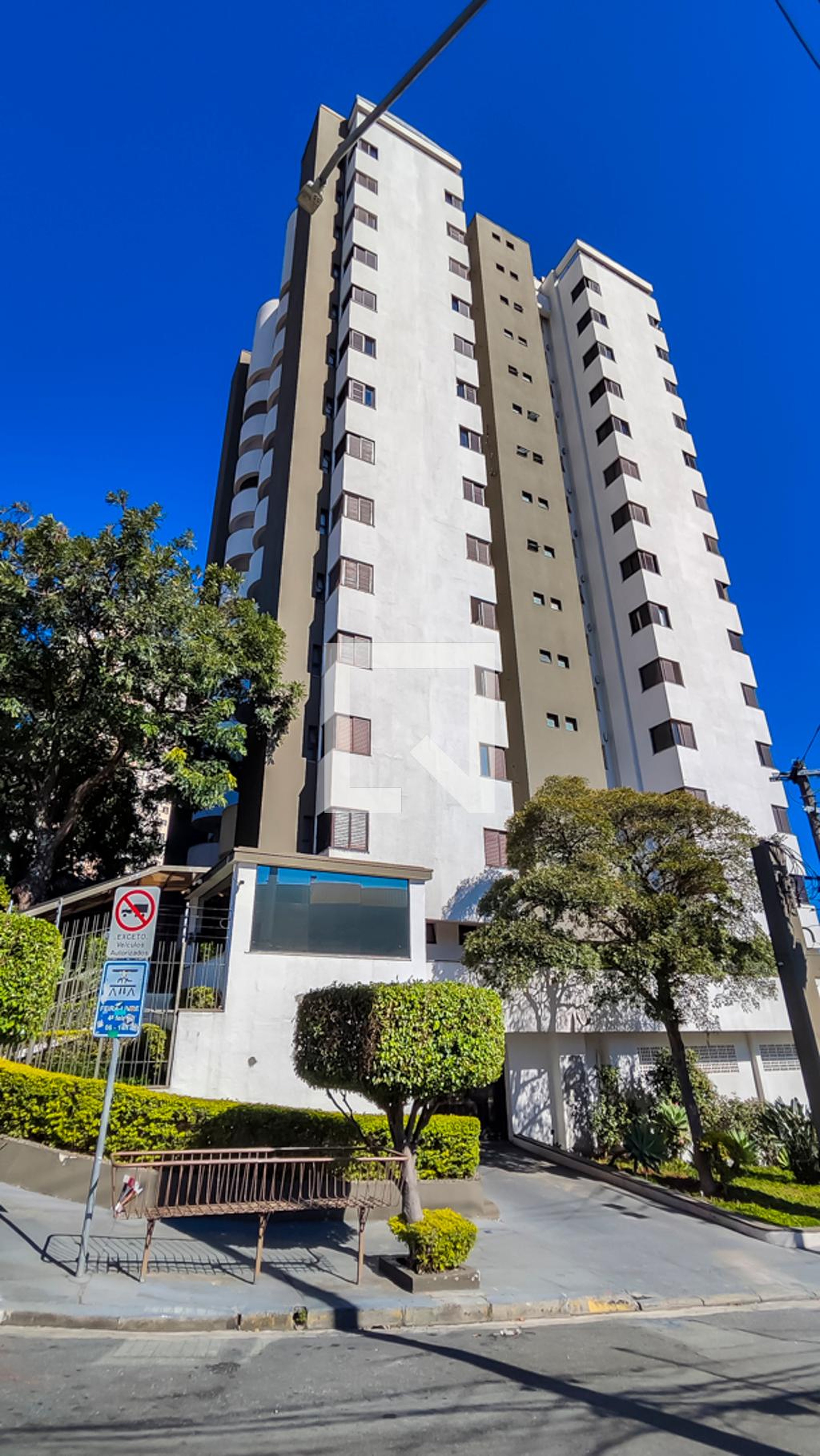 Fachada do Prédio Condomínio Belvedere Horto