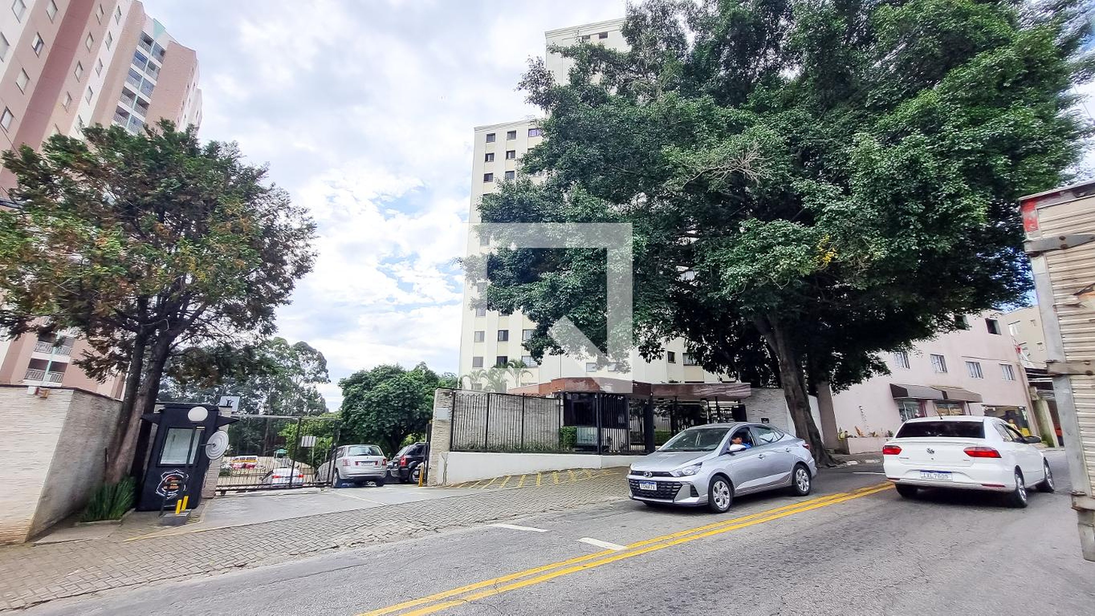 Fachada do Prédio Residencial Torres do Taboão