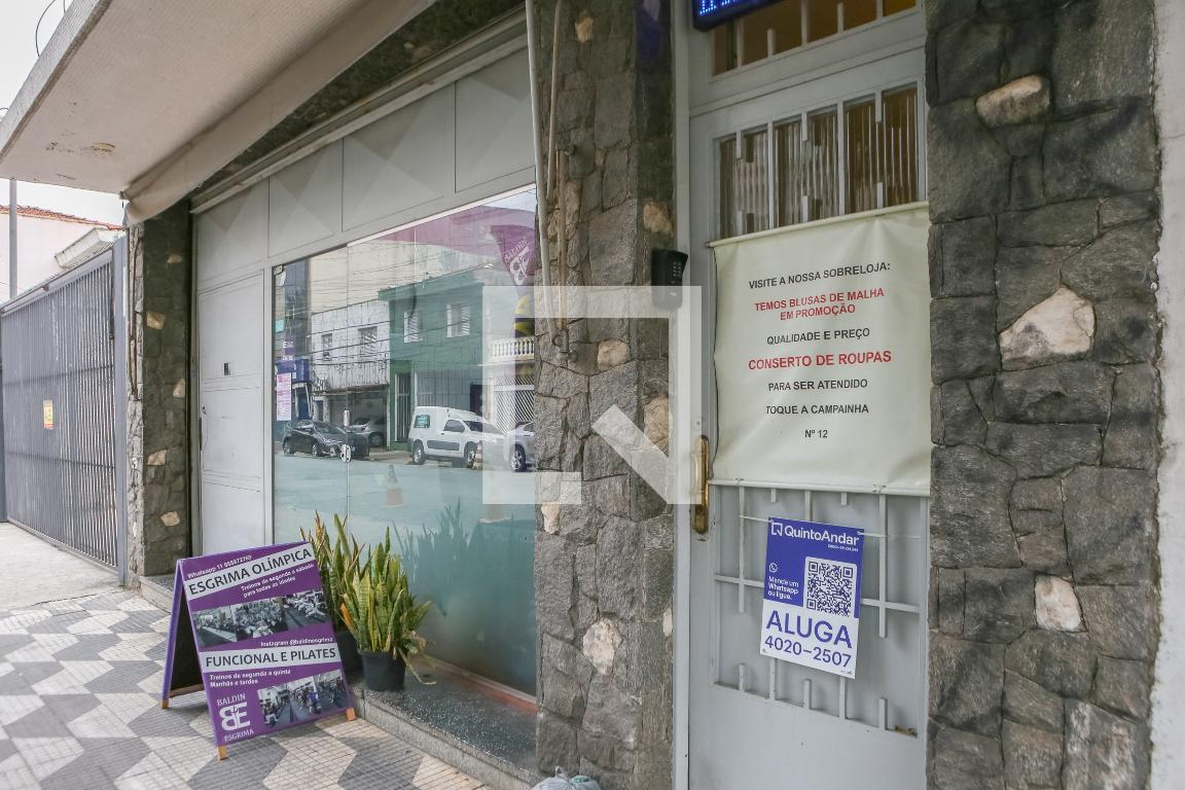 Fachada Condomínio em Rua João Pereira, 350