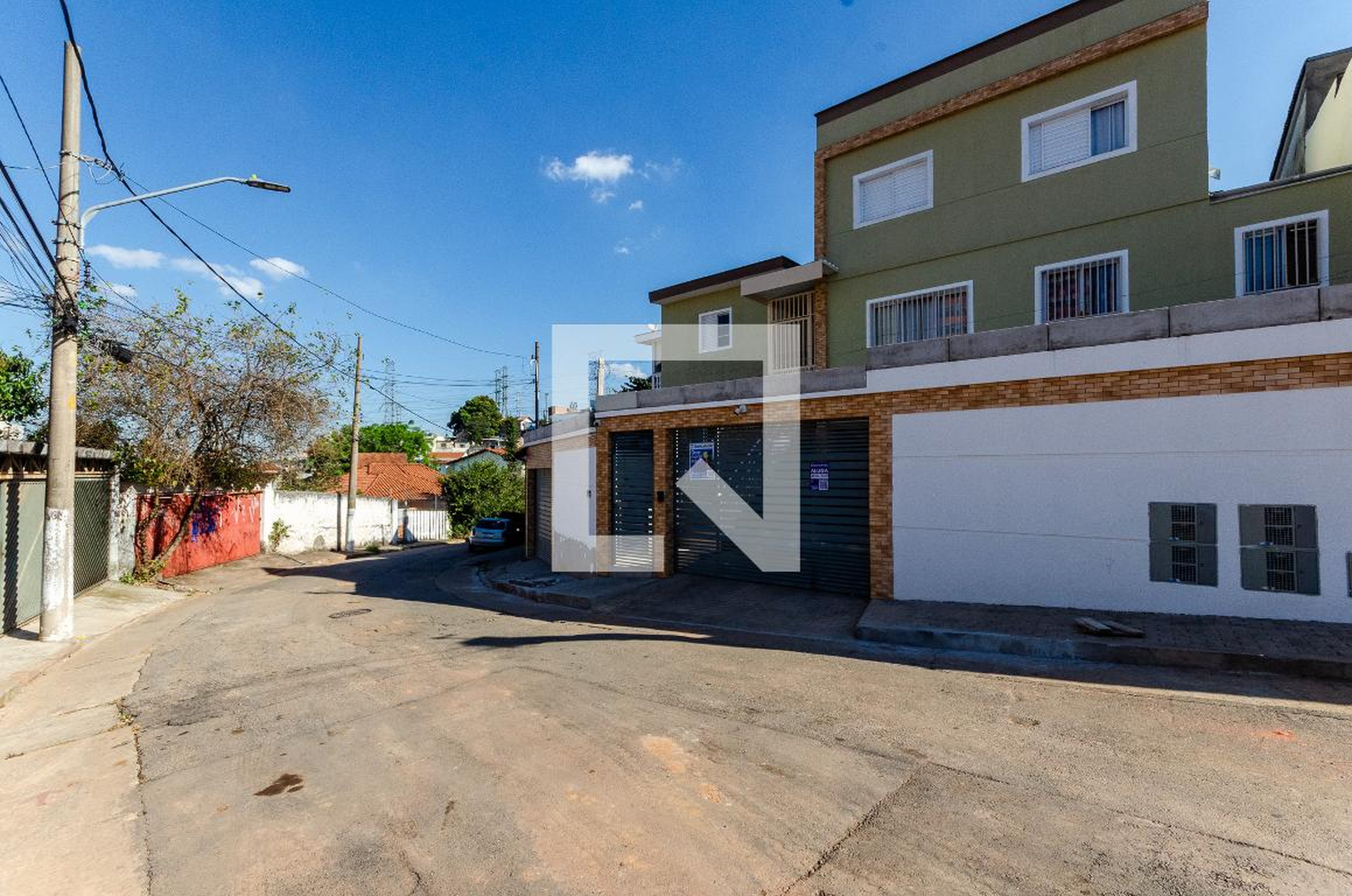 Fachada Condomínio em Rua Padre Mariano Ronchi, 133