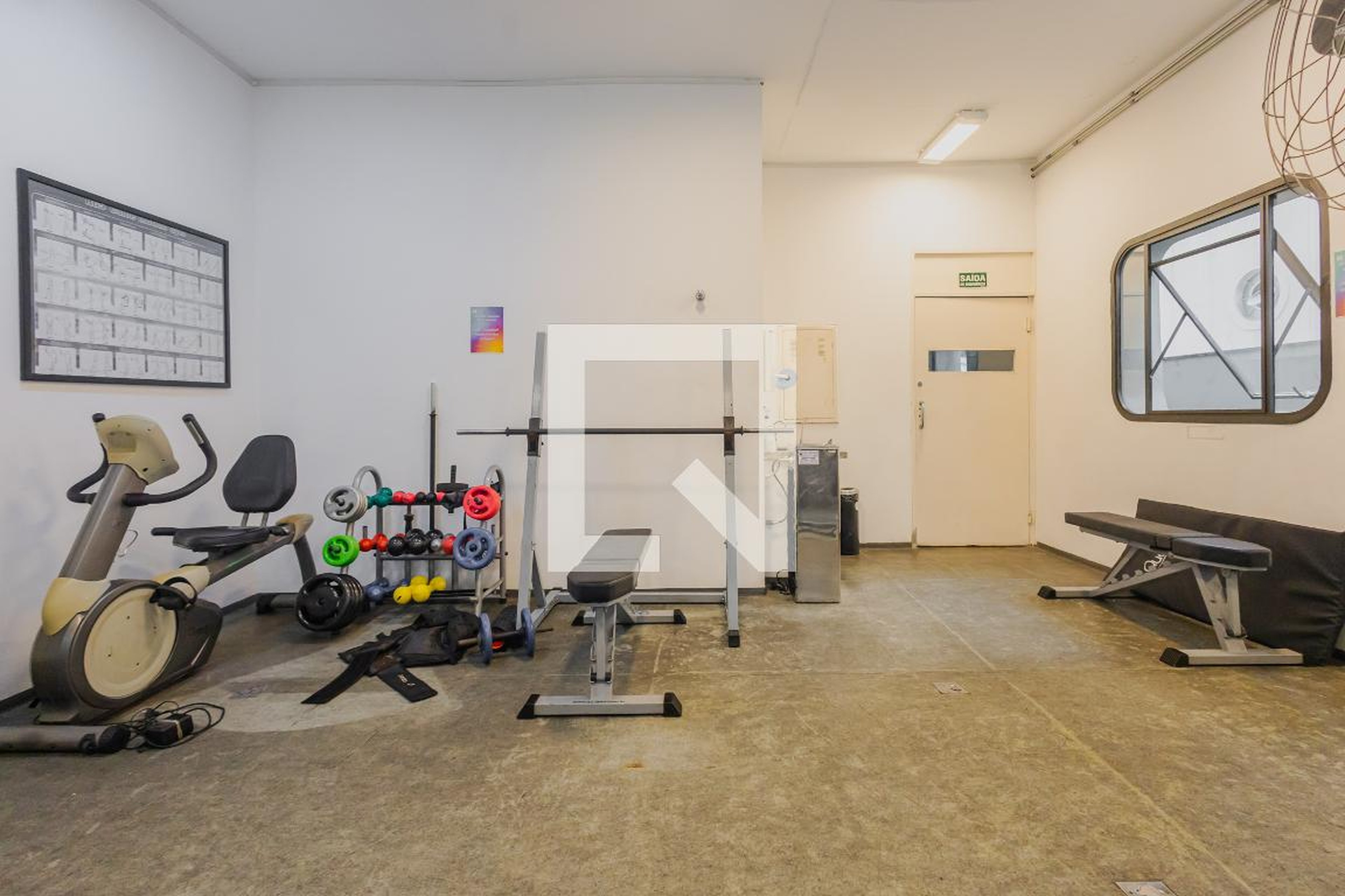 Academia - LHermitage Flat