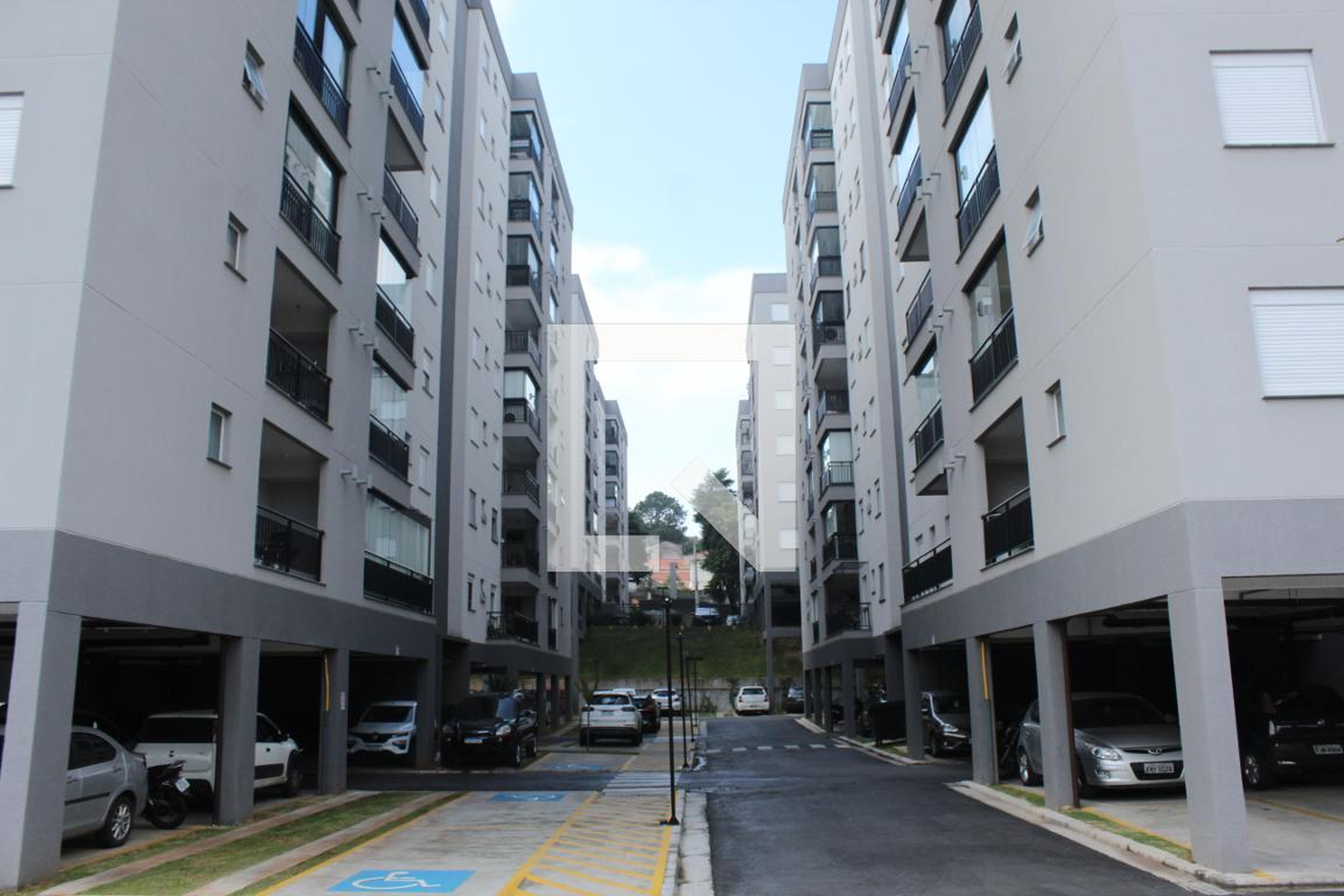 Fachada Residencial Monte Alegre  Granja Viana