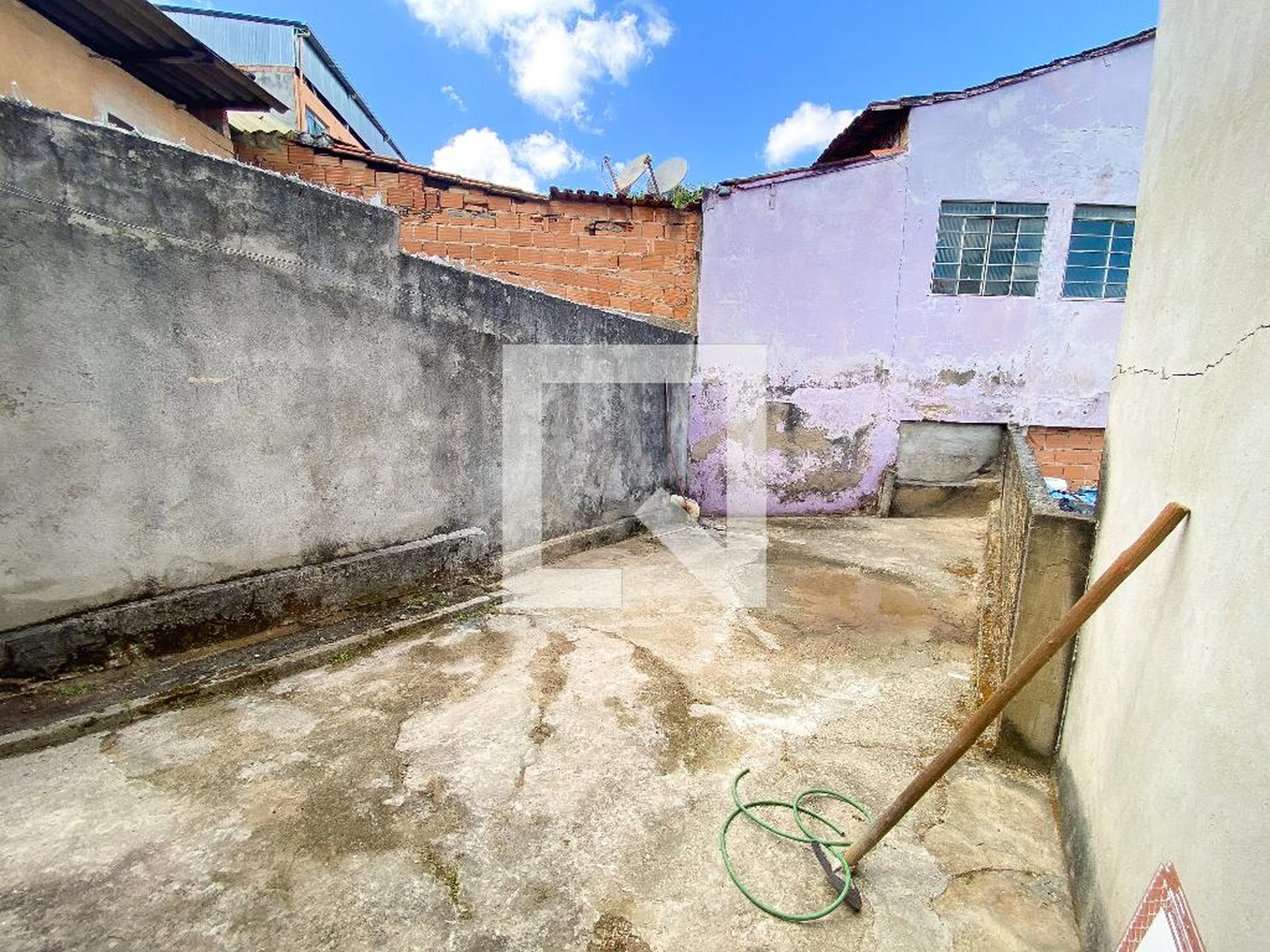 Área Externa Condomínio em Rua São Dimas, 304