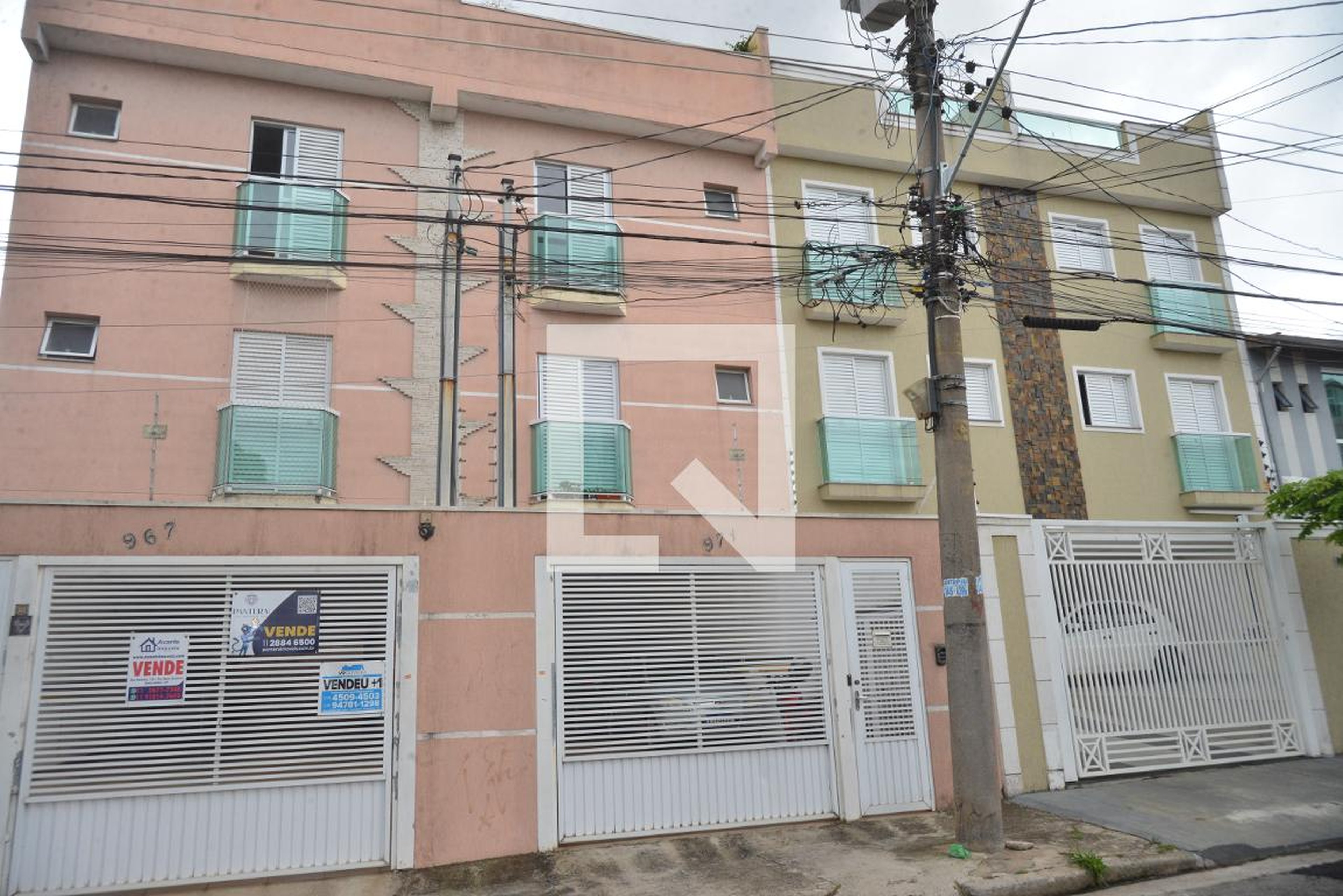 Fachada do Prédio Condomínio em Rua Atabasca, 971