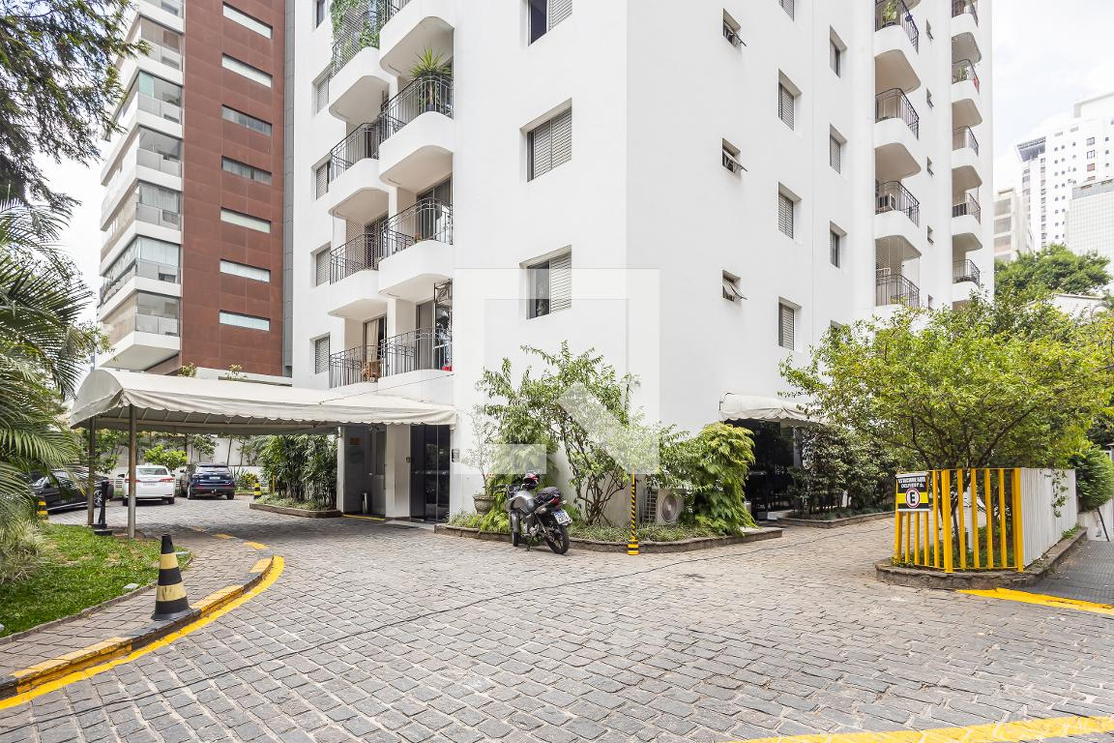 Fachada Edifício Saint Paul Residence Service