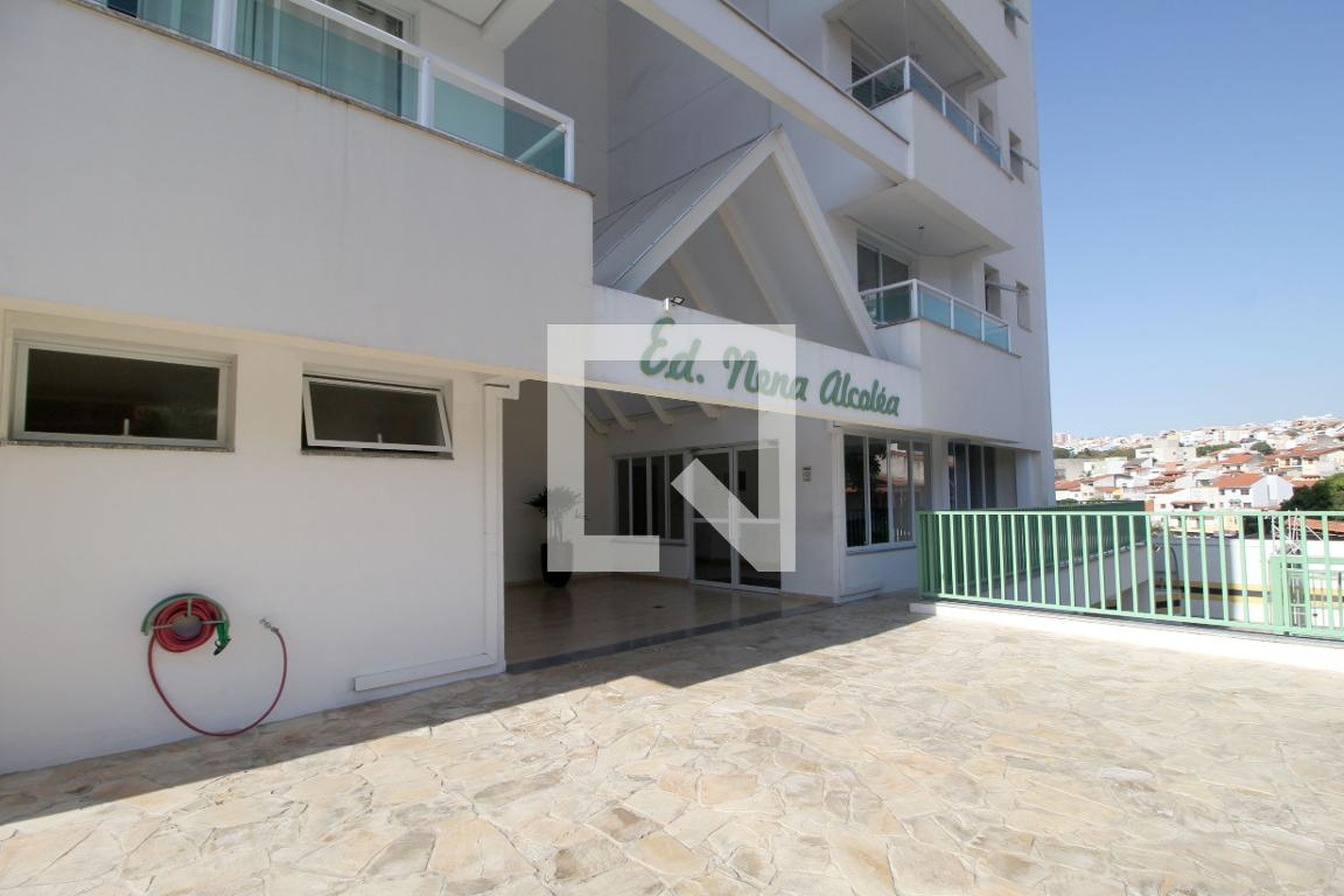 Fachada Condomínio Nena Alcoléa