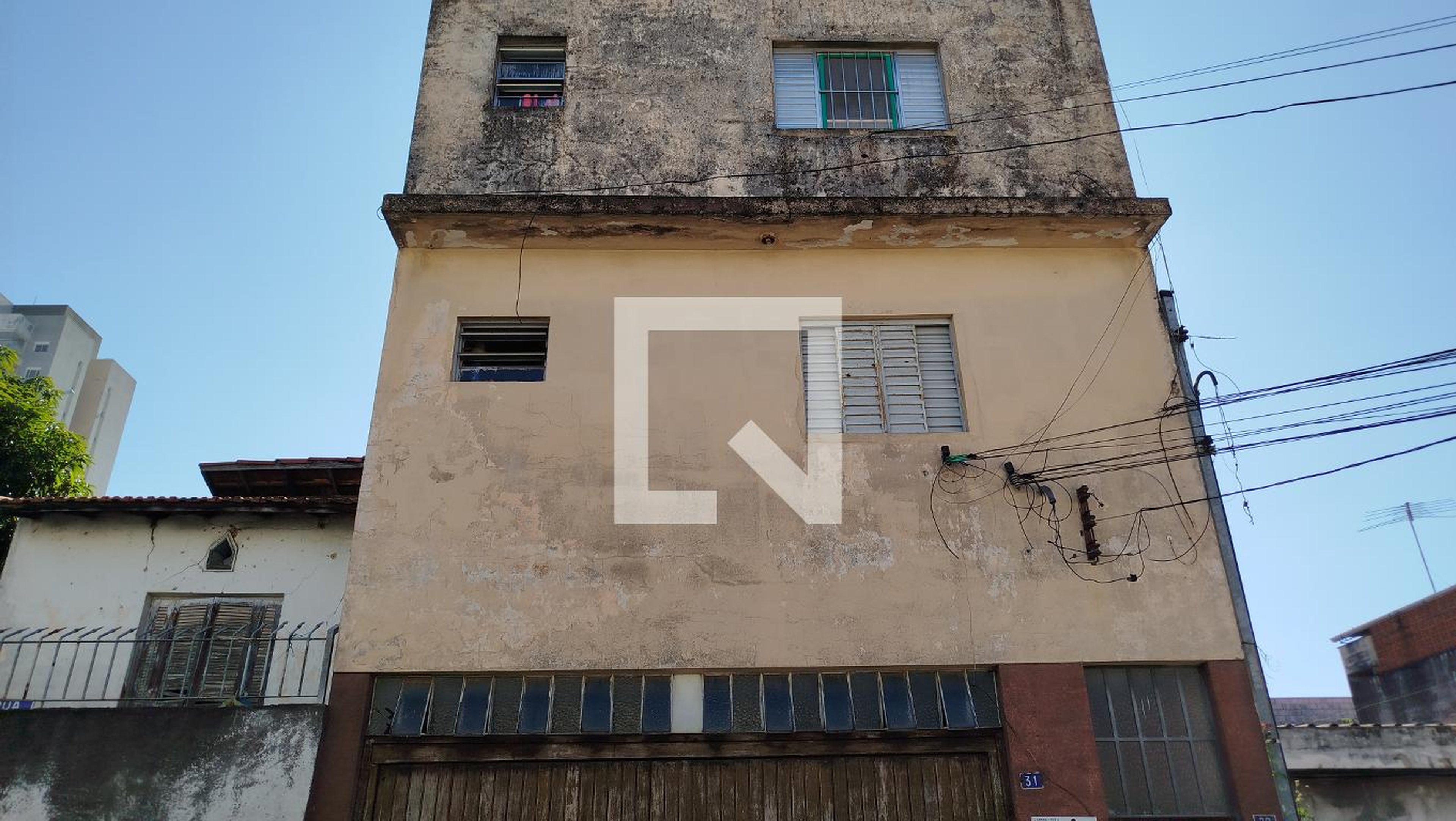 Fachada do prédio Condomínio em Rua Cândido Pereira Pessoa, 33