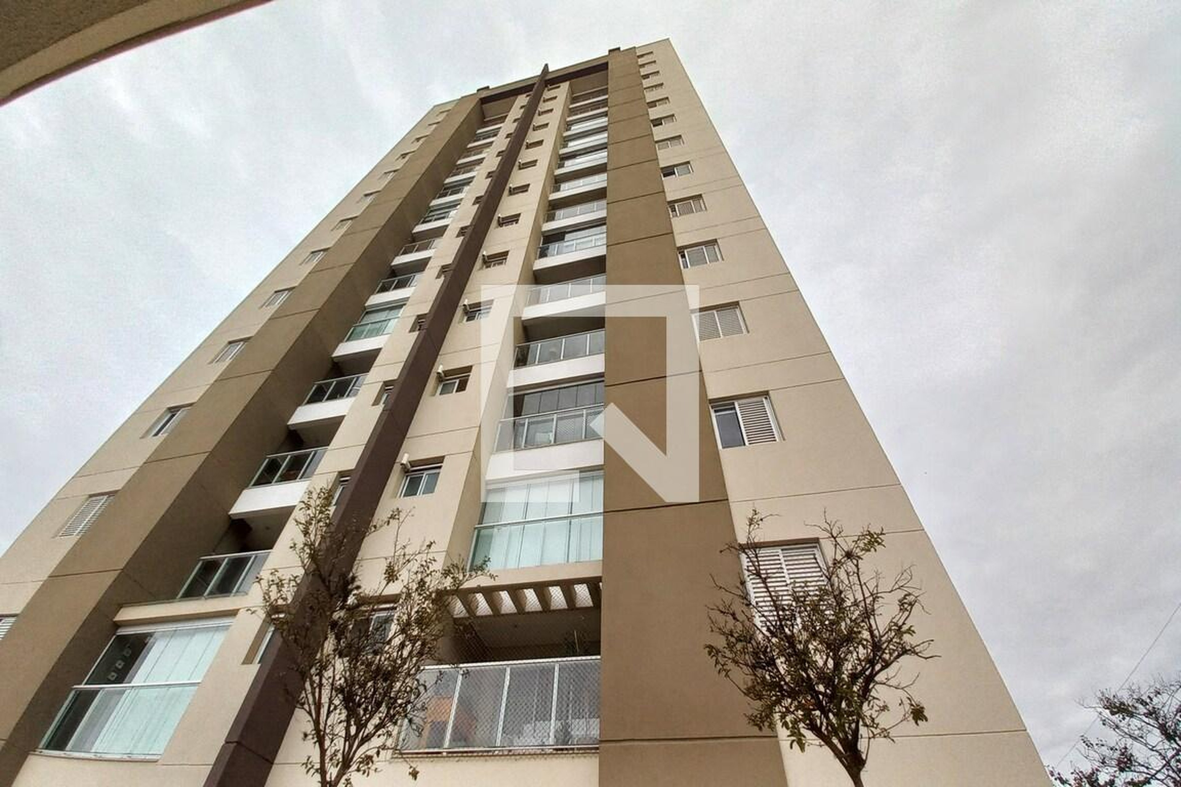 Fachada do Prédio Condomínio em Rua do Professor, 147