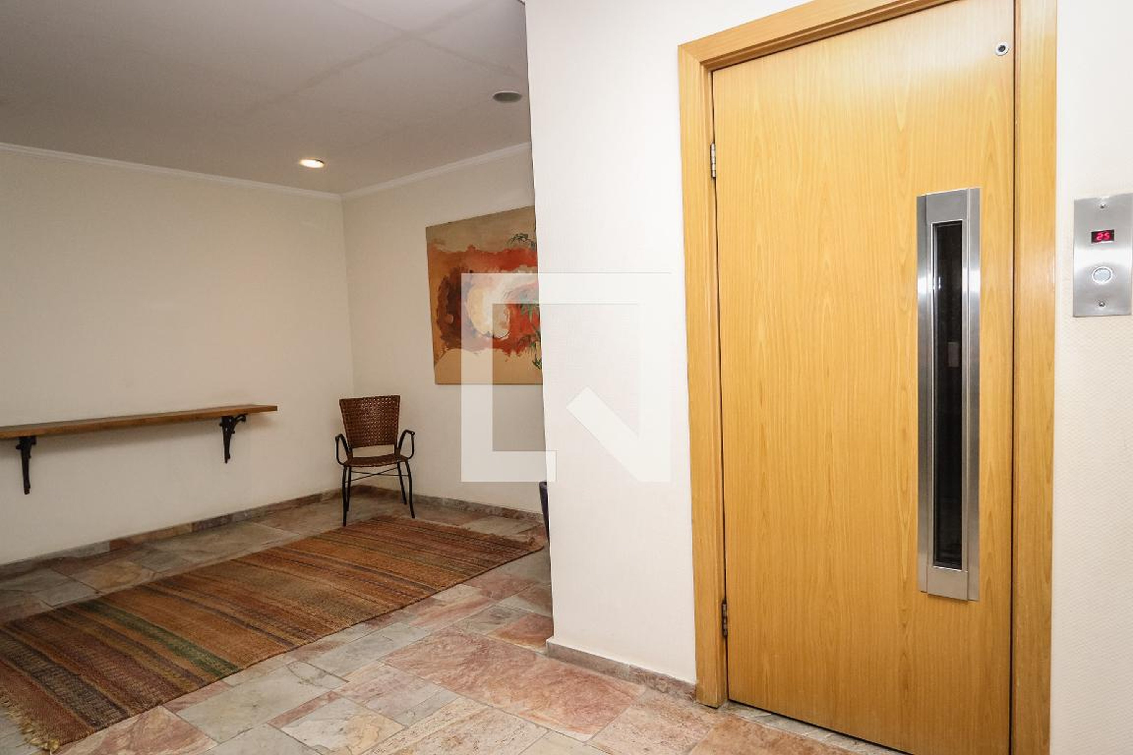 Hall de Entrada - Isabel de Castela