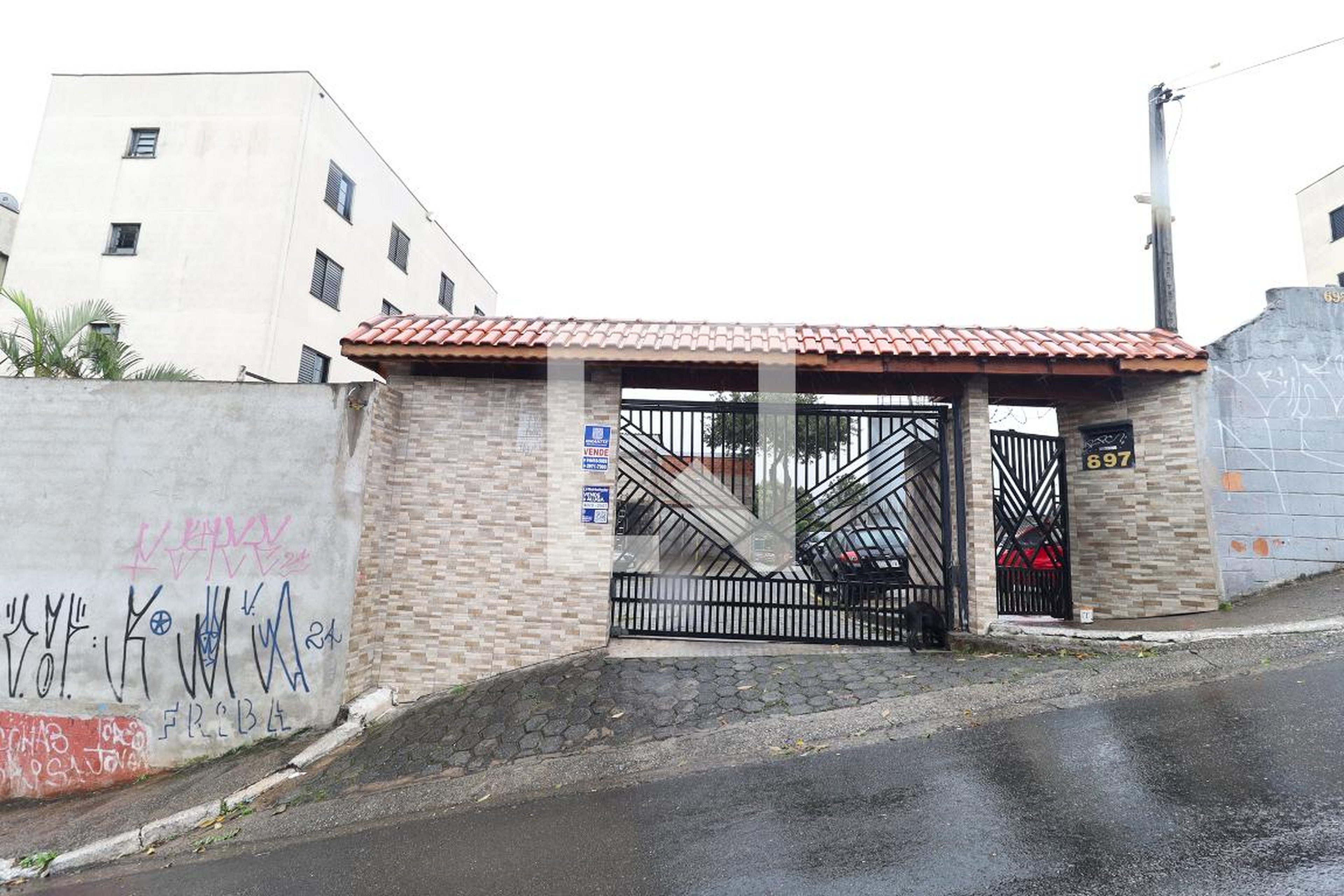 Fachada Condomínio França e Horta