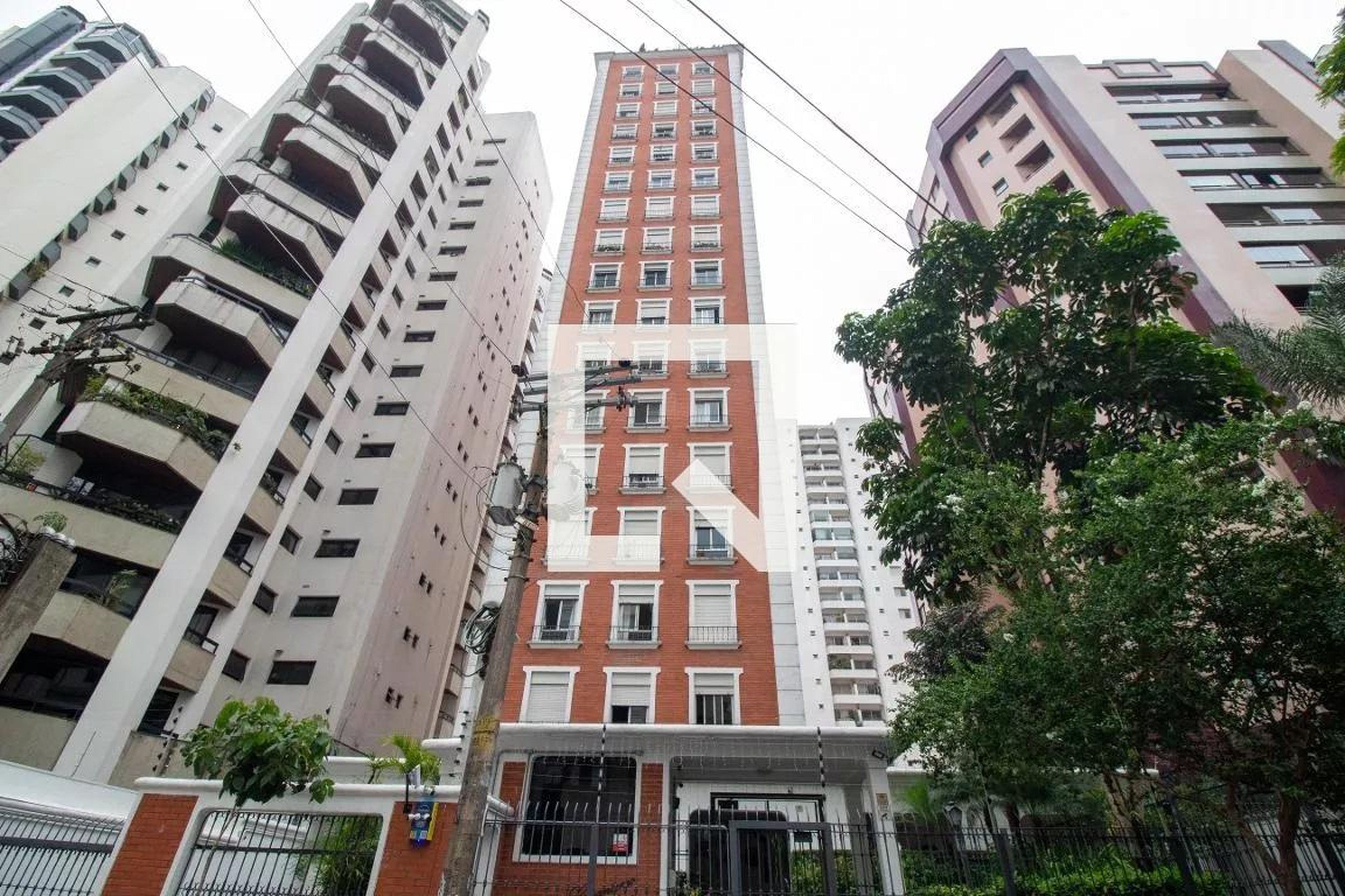 Fachada do Prédio Edifício Crisântemo