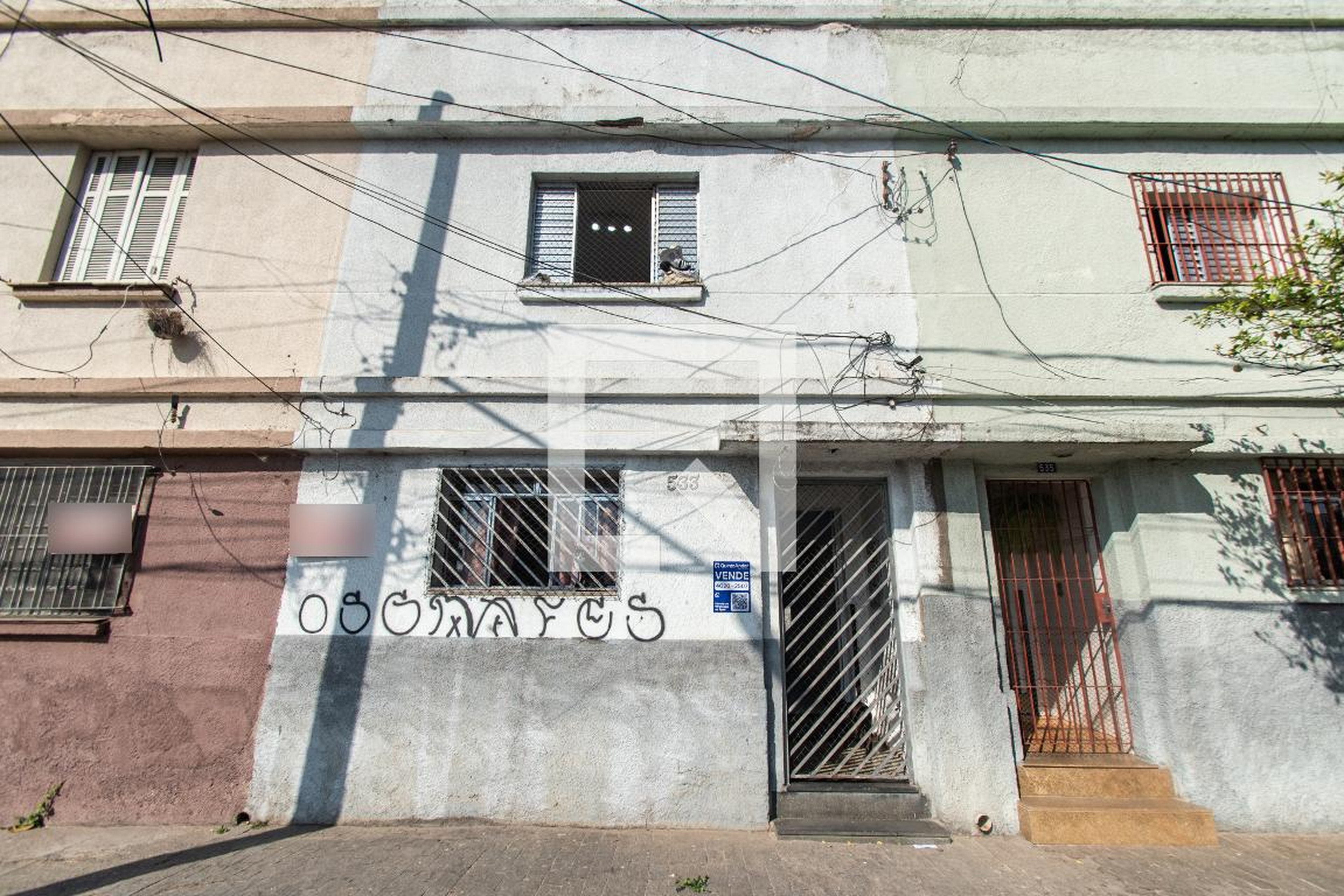 Fachada Condomínio em Avenida Teresa Cristina, 533