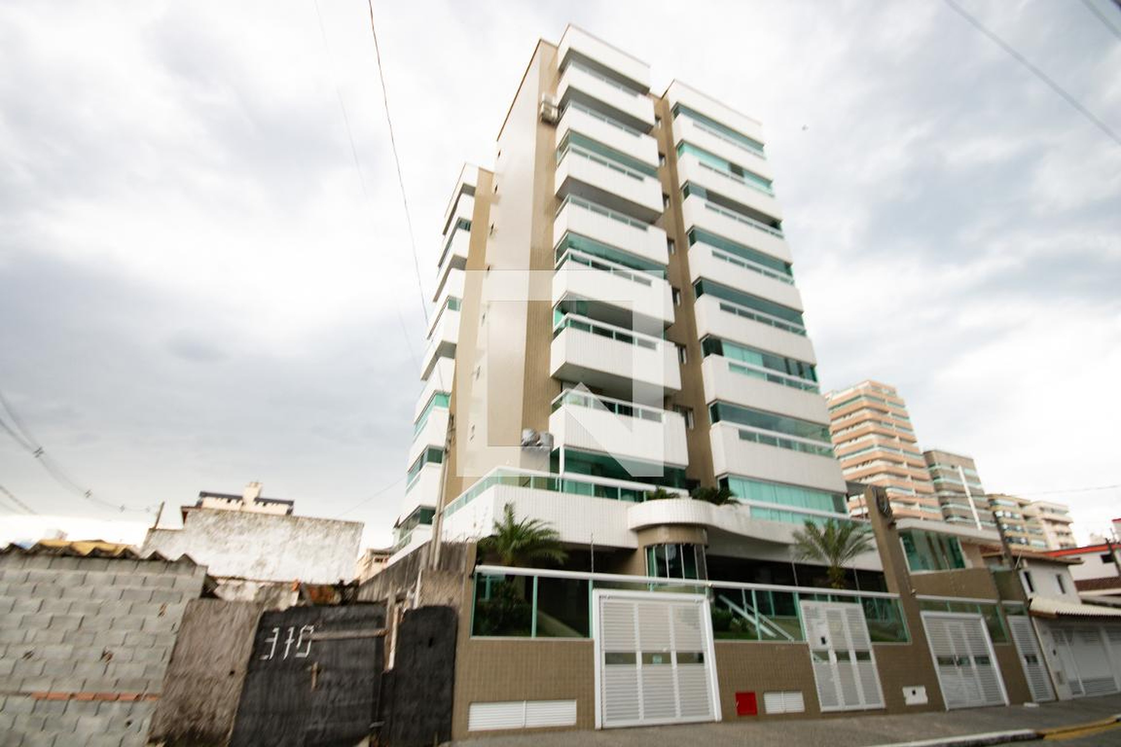 Fachada Condomínio Praia das Asturias