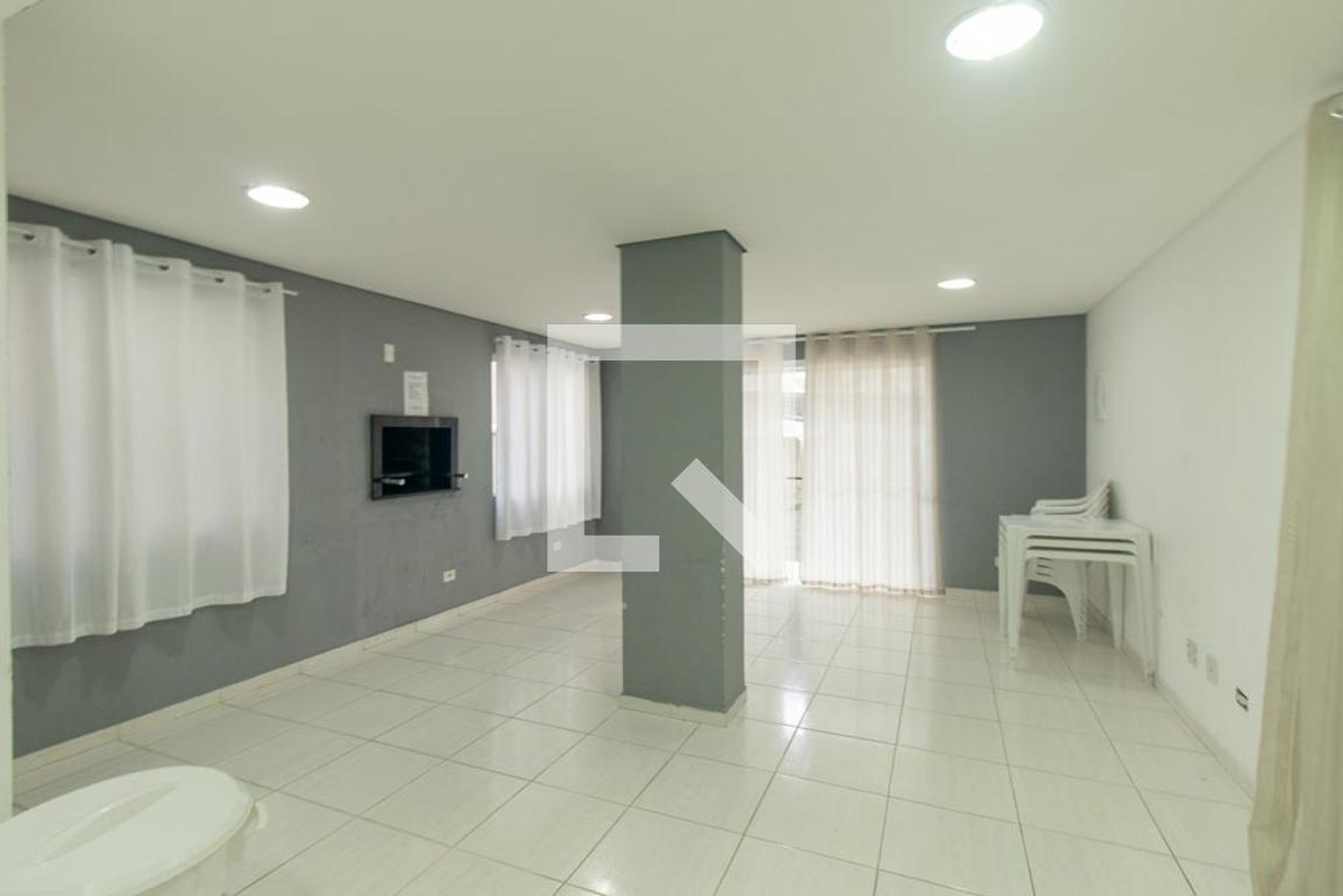 Área comum - Fernanda Montanari