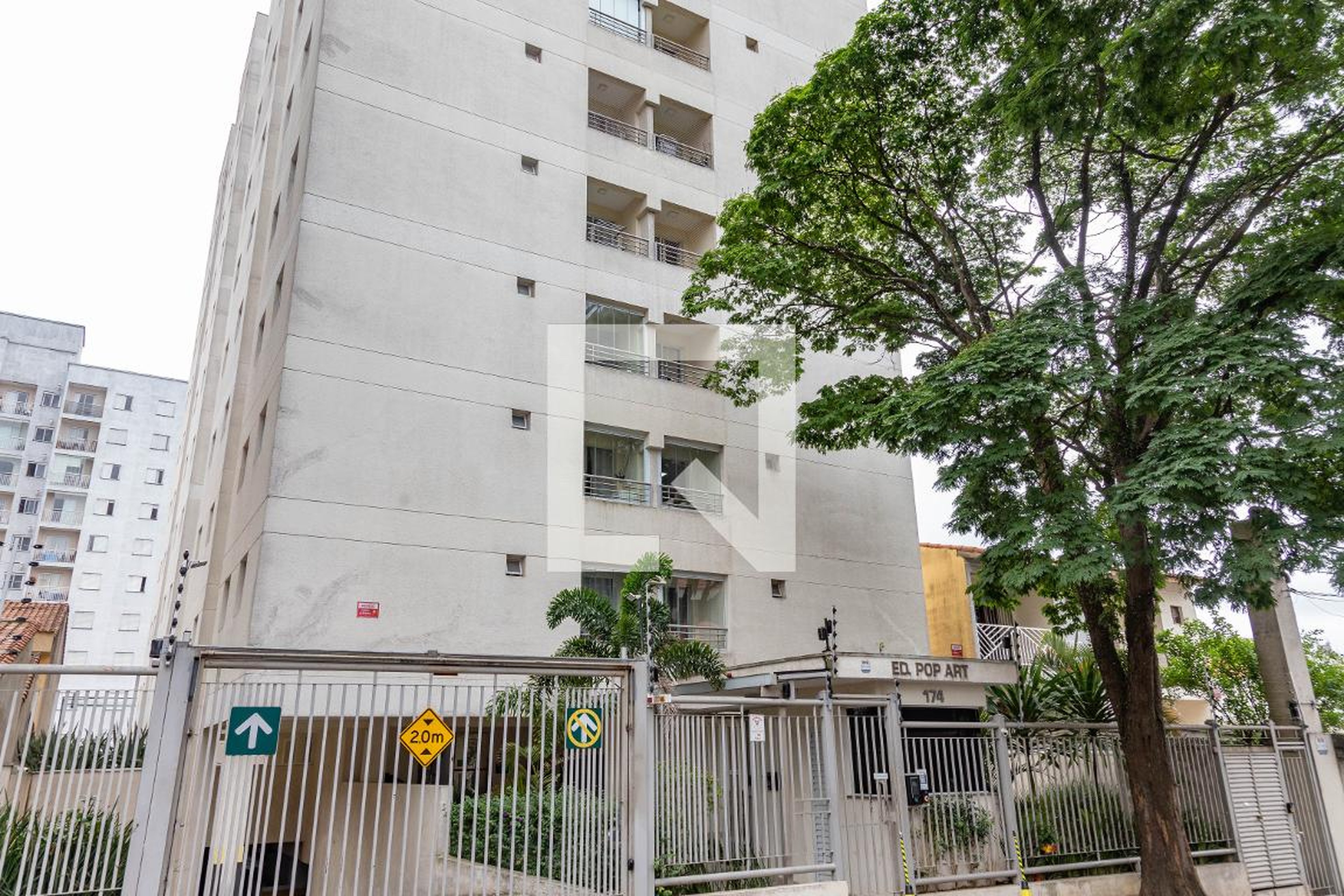 Fachada do condomínio Edifício Pop Art  Diadema