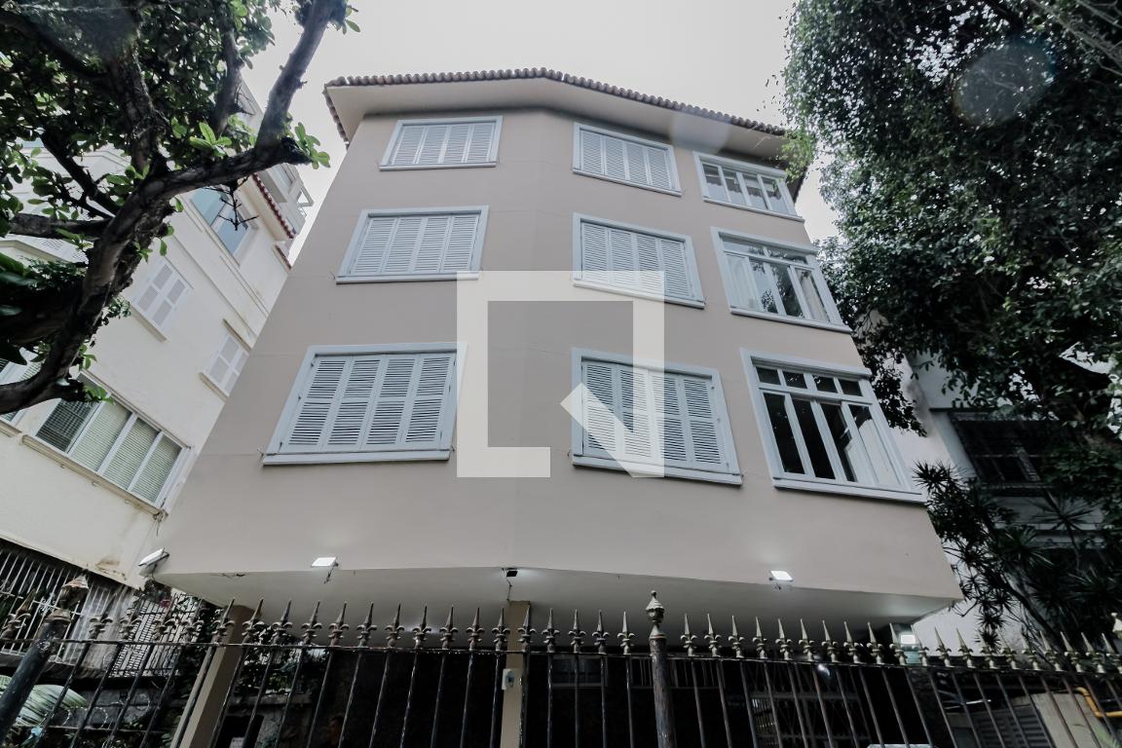 Fachada do Prédio Edifício Vania