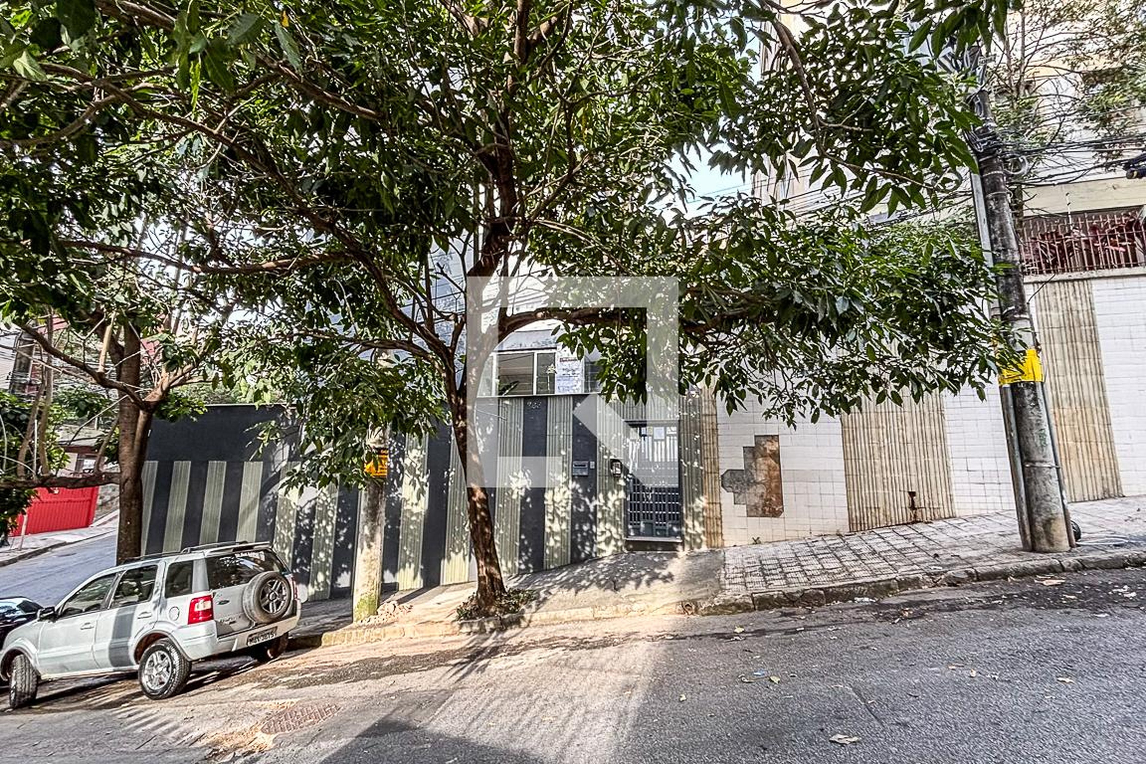 Fachada Condomínio em Rua Viçosa, 763