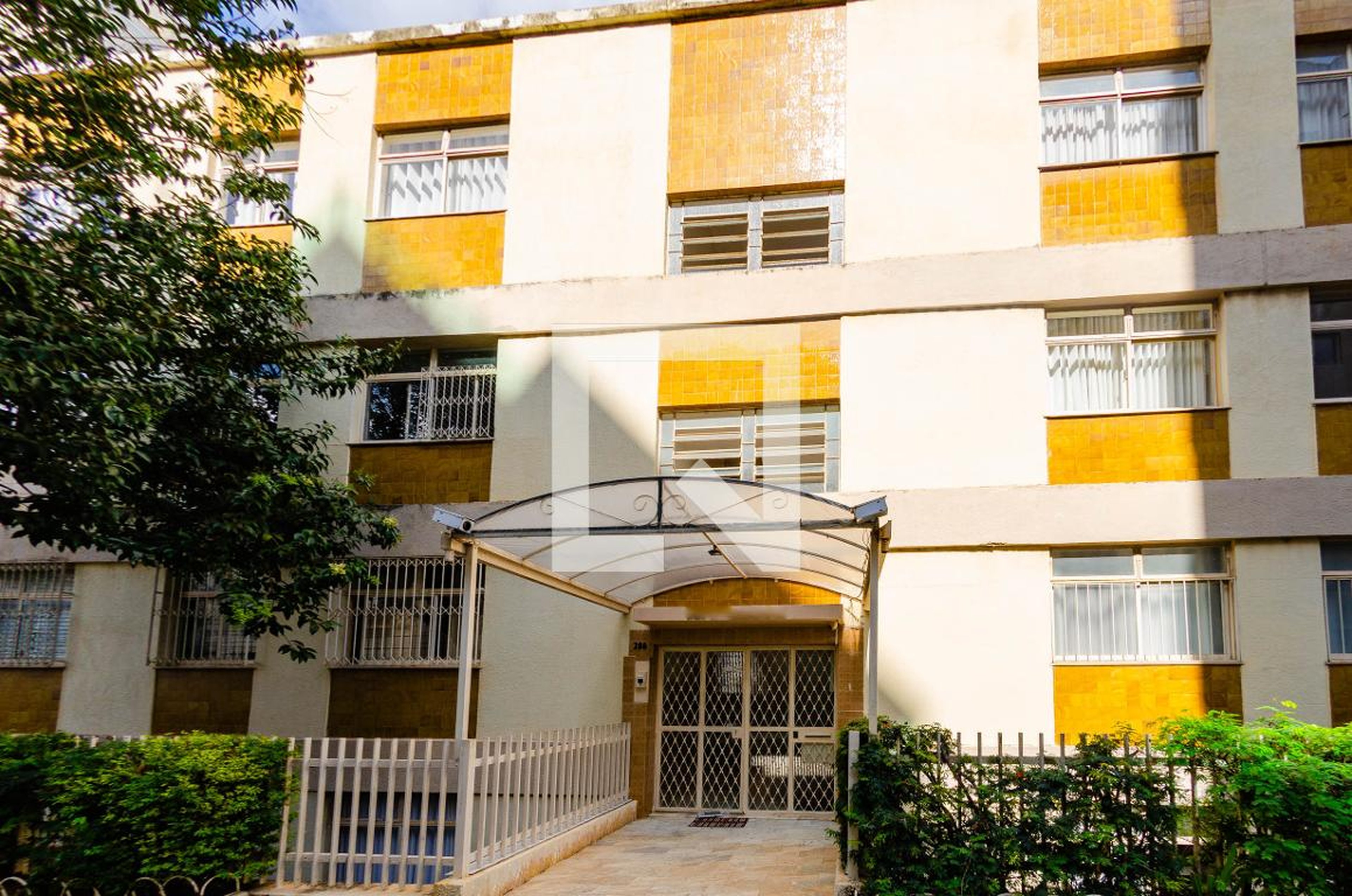 Fachada Condomínio em Rua Itaparica, 286