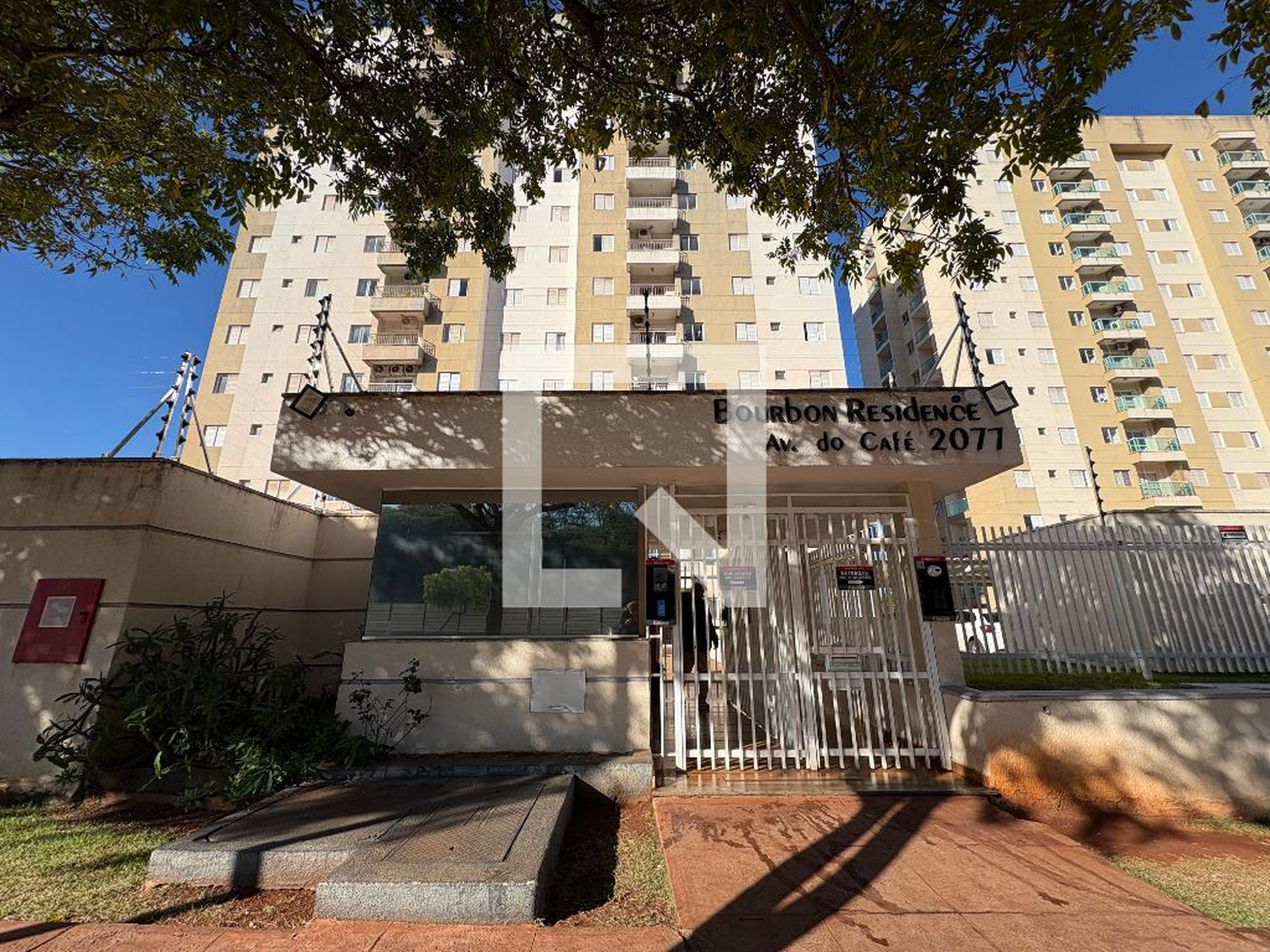 Fachada Condomínio Bourbon