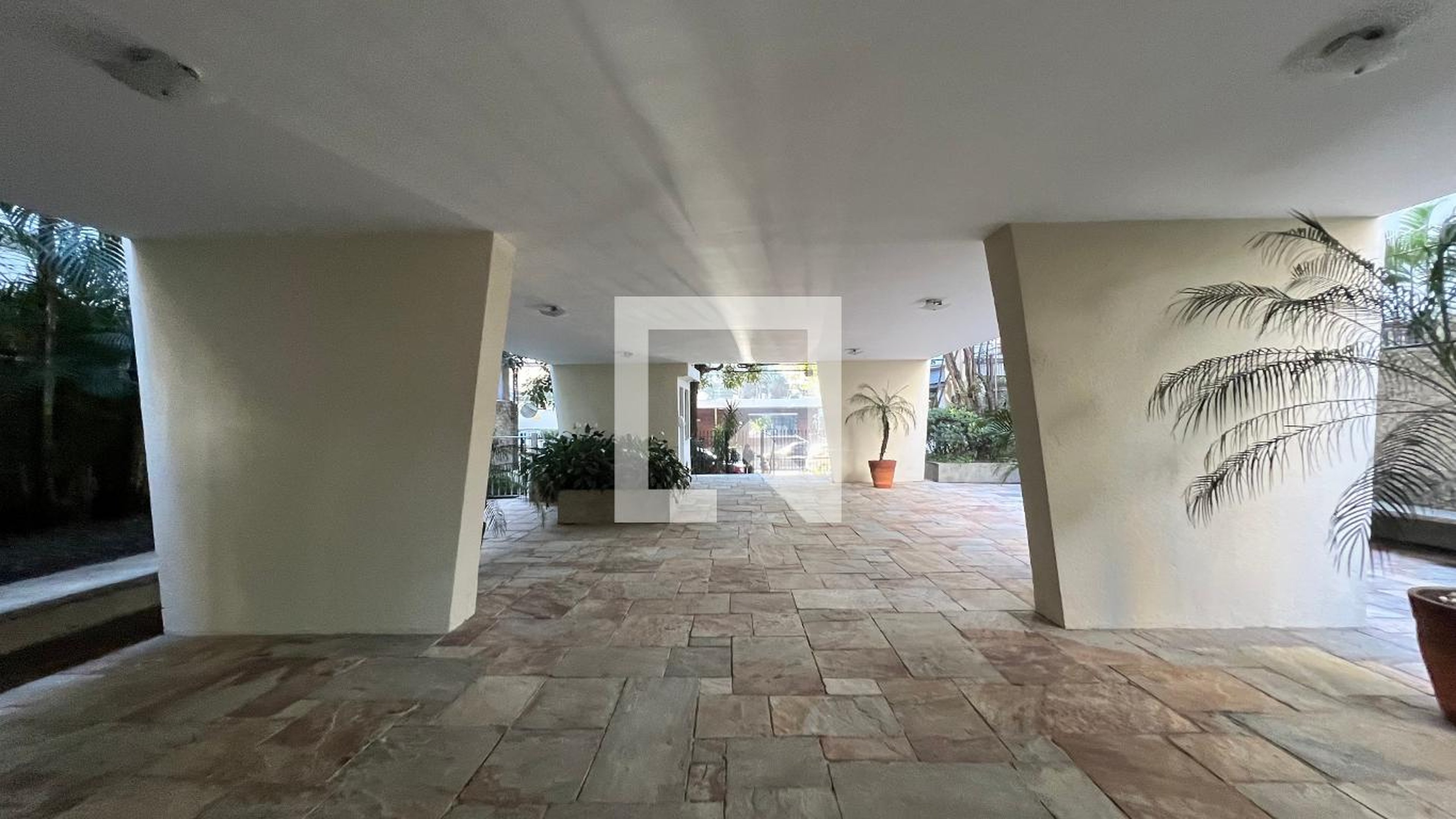 Entrada - Edifício Lisboa