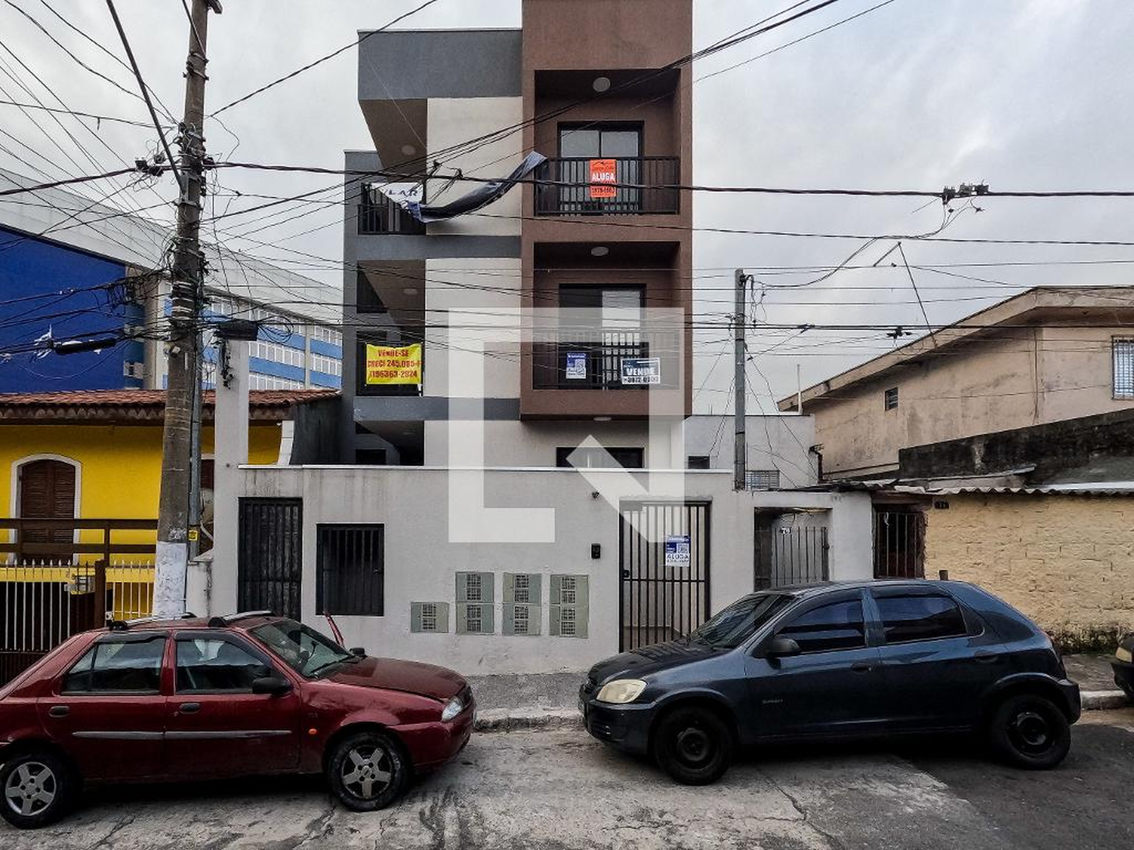 Fachada Condomínio em Rua Manoel Ramos, 82